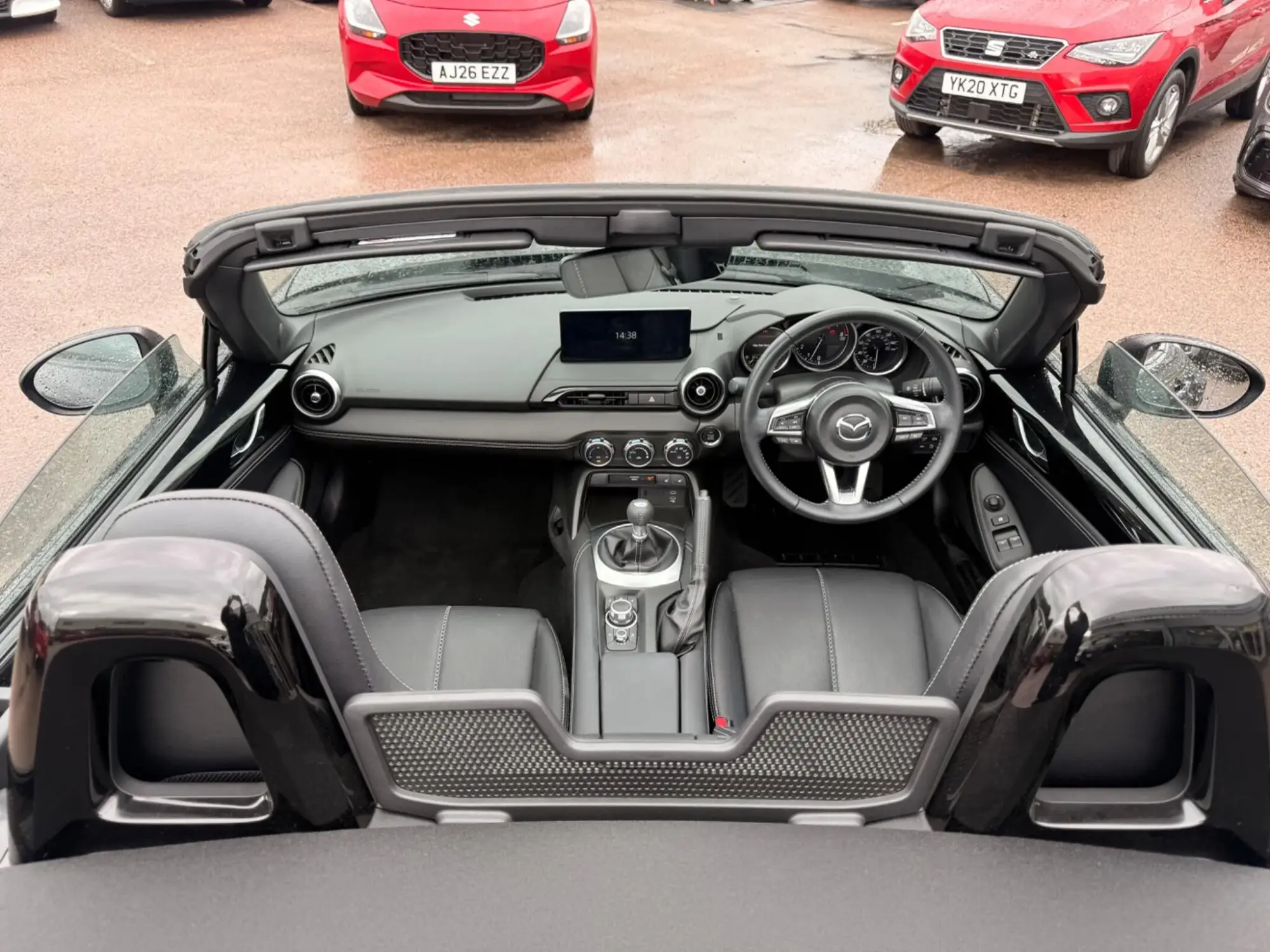 Mazda MX-5 Image 11 Mazda MX-5 Image 11
