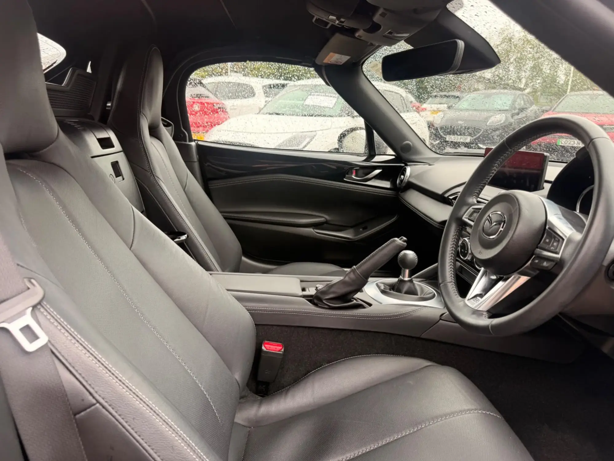 Mazda MX-5 Image 13 Mazda MX-5 Image 13