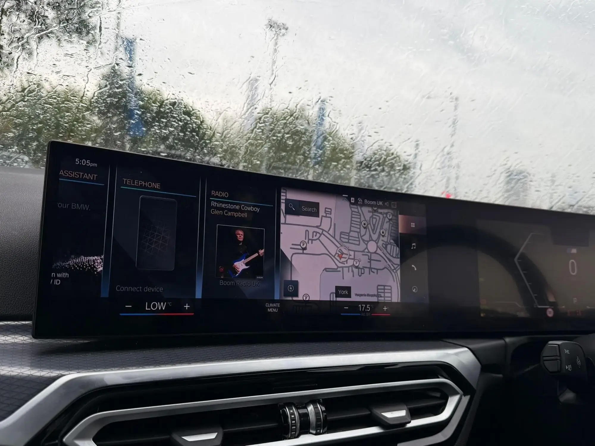 BMW 3 Series Image 28