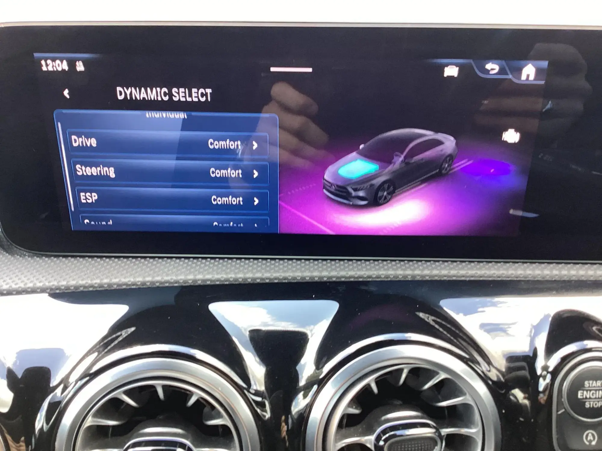 Mercedes-Benz A-Class Image 36