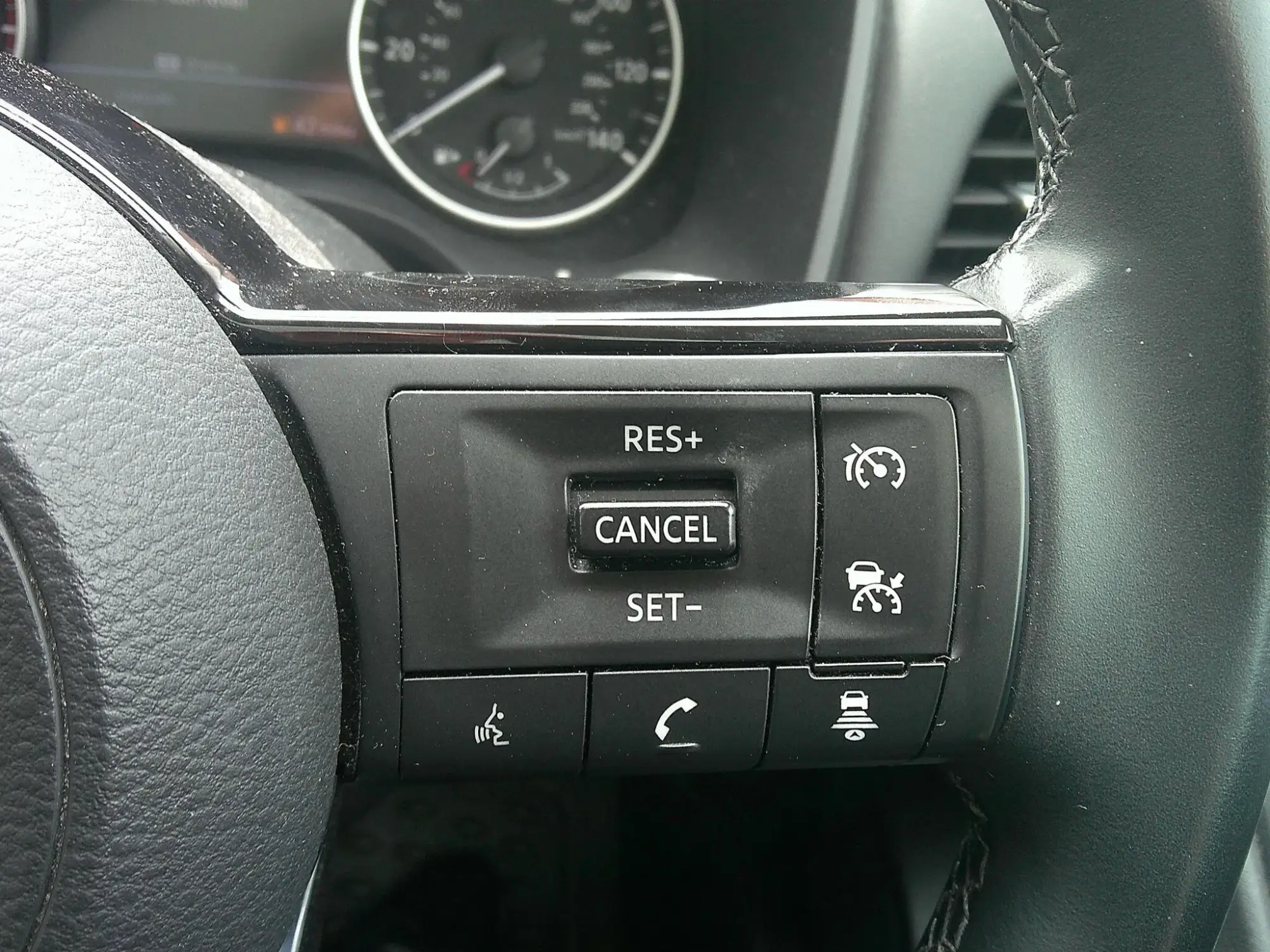 Nissan Qashqai Image 17 Nissan Qashqai Image 17