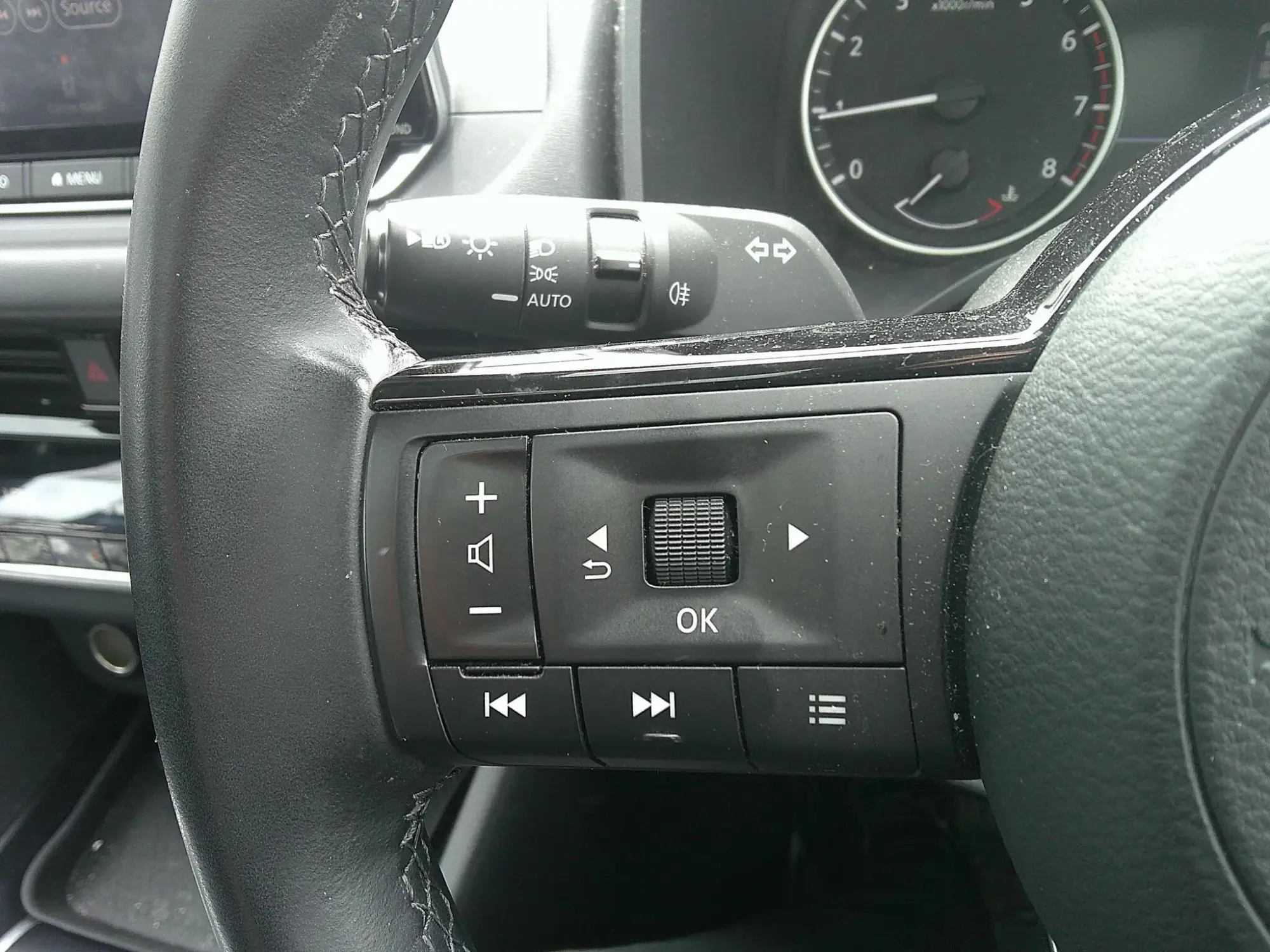 Nissan Qashqai Image 18 Nissan Qashqai Image 18