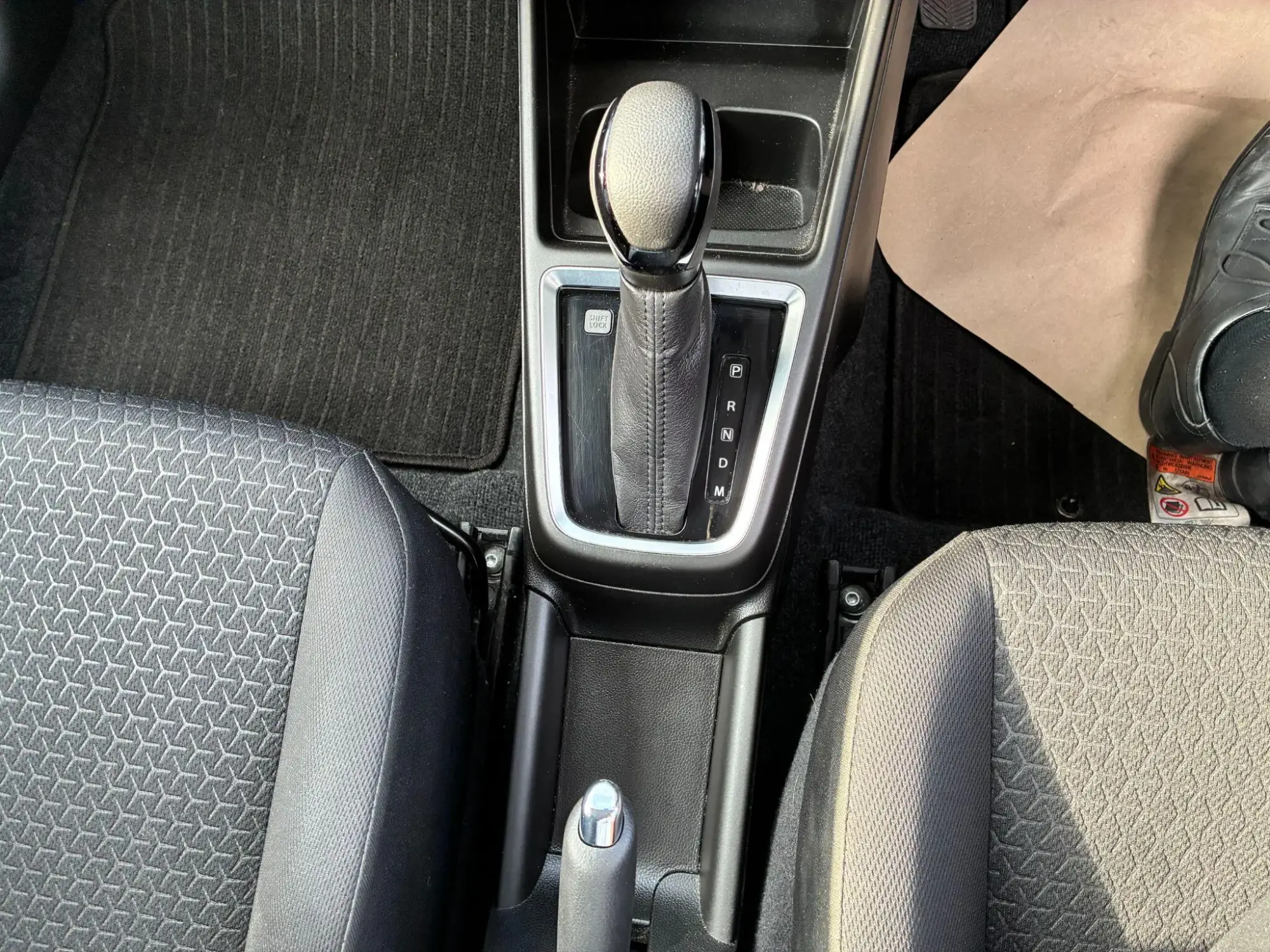Suzuki Swift Image 11