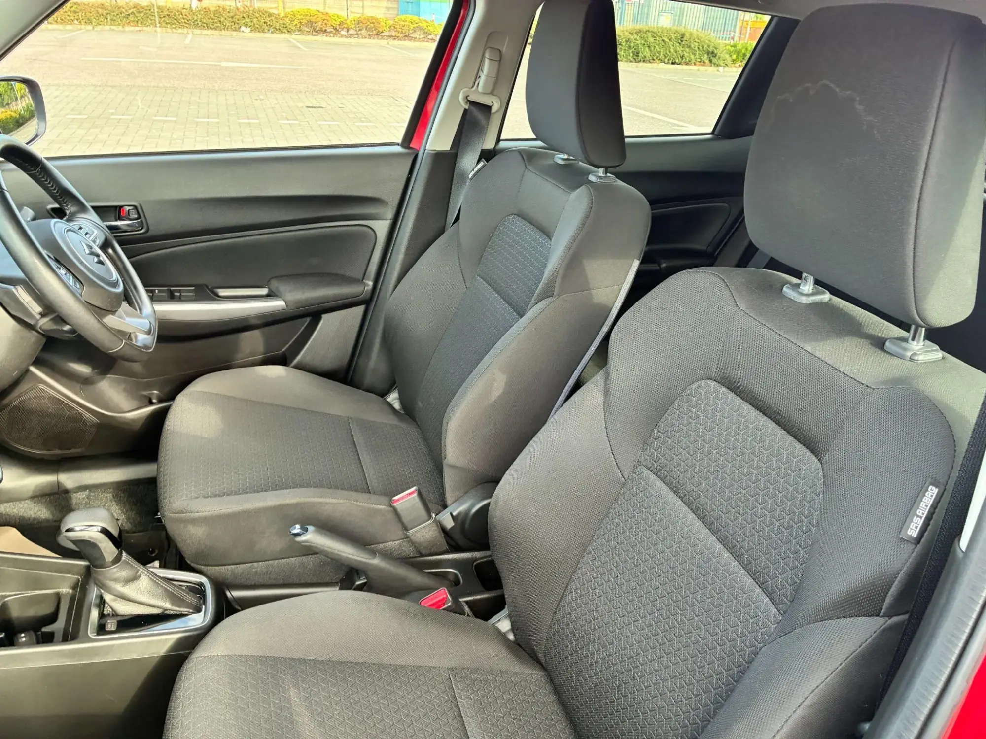 Suzuki Swift Image 31