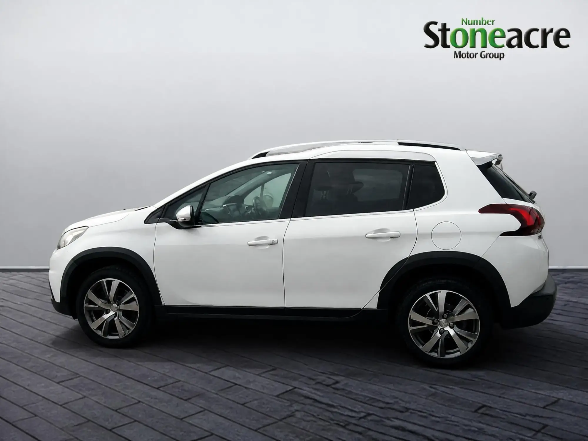 Peugeot 2008 Image 6 Peugeot 2008 Image 6
