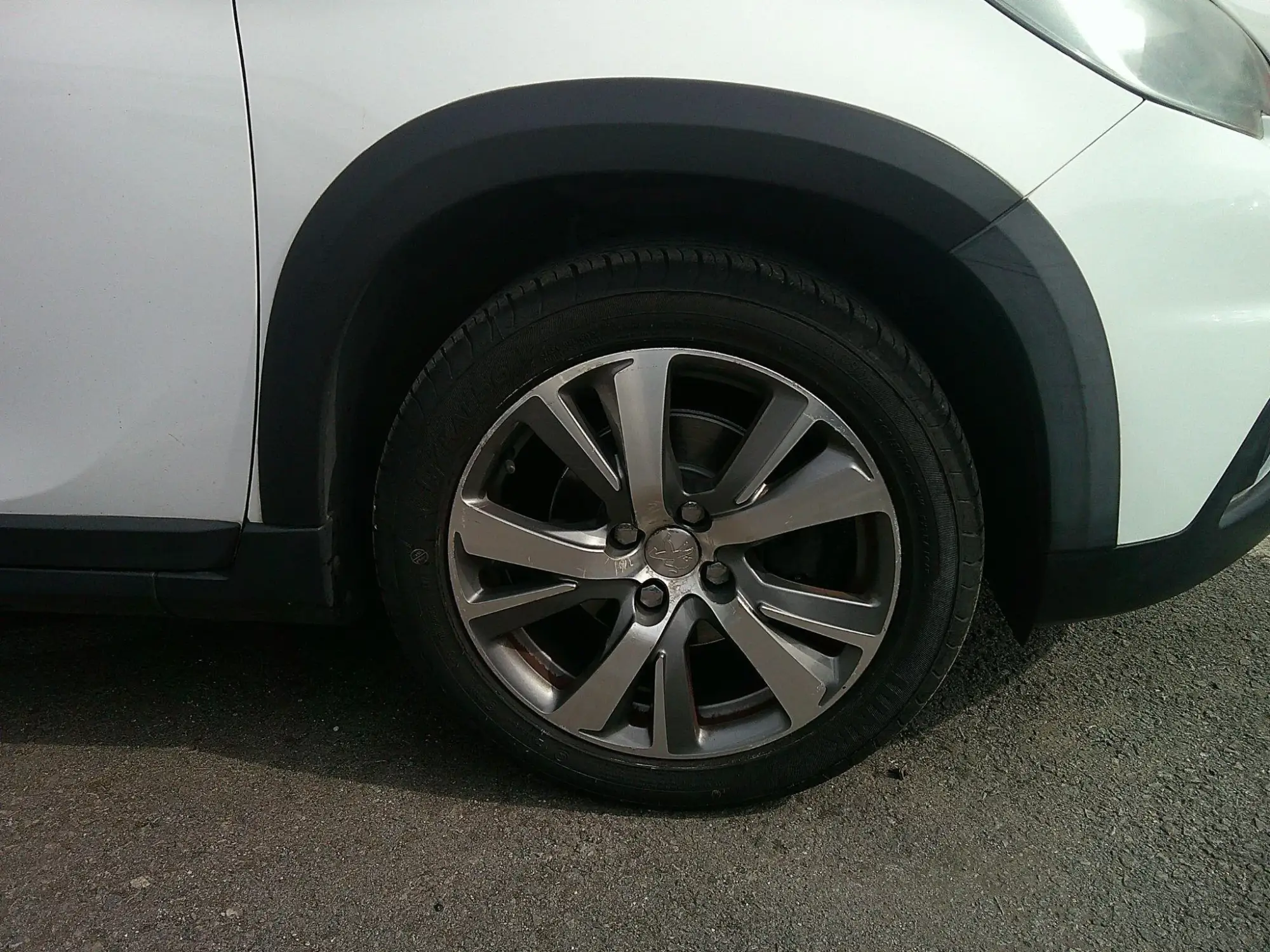 Peugeot 2008 Image 9 Peugeot 2008 Image 9