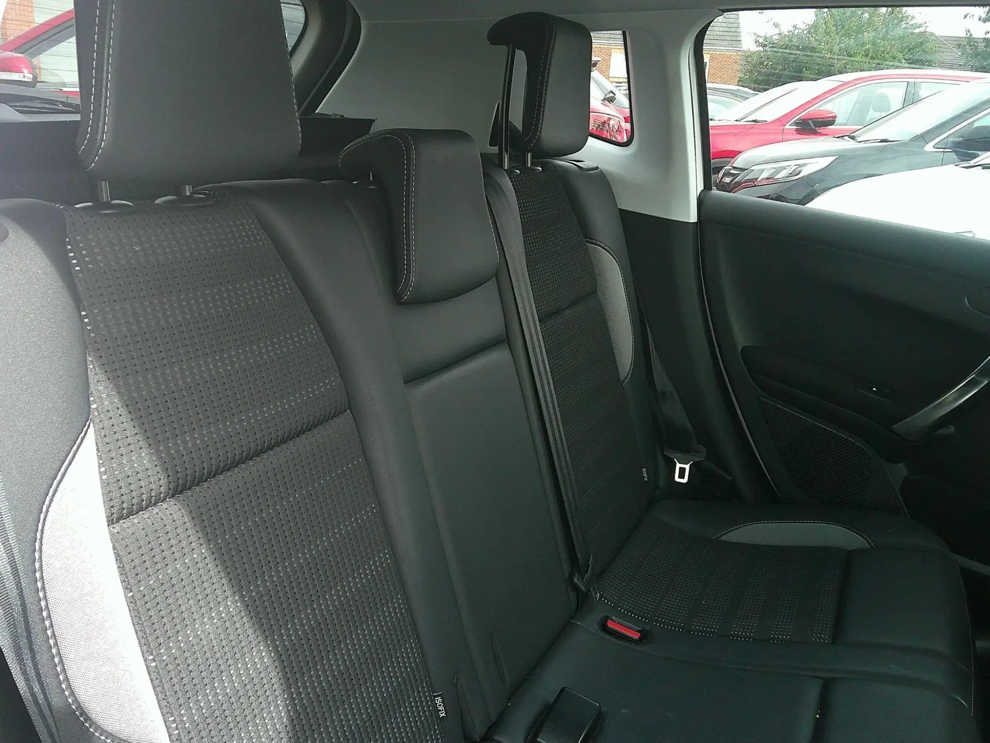 Peugeot 2008 Image 11 Peugeot 2008 Image 11