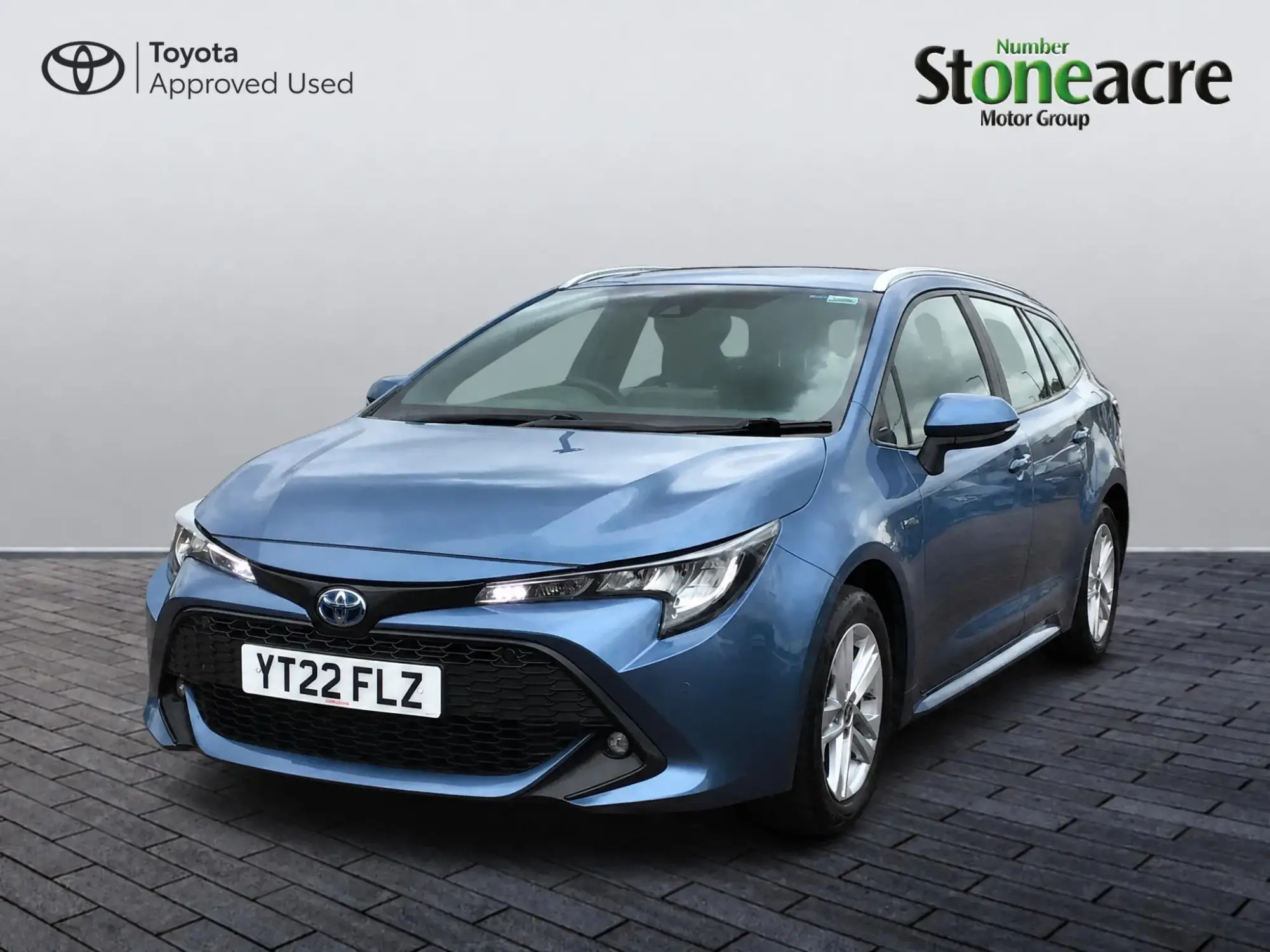 Toyota Corolla Hatchback Image 3 Toyota Corolla Hatchback Image 3