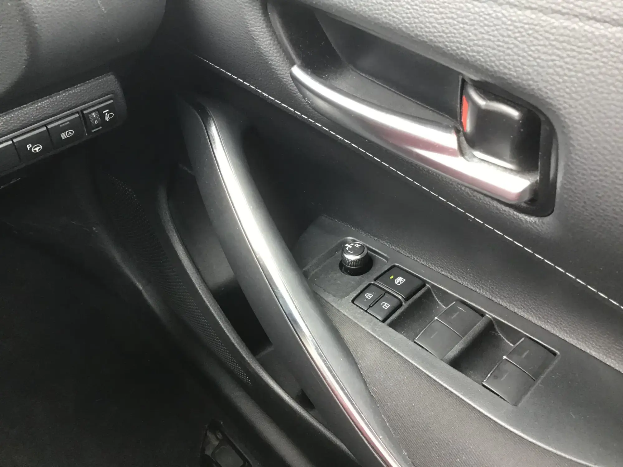 Toyota Corolla Hatchback Image 12 Toyota Corolla Hatchback Image 12