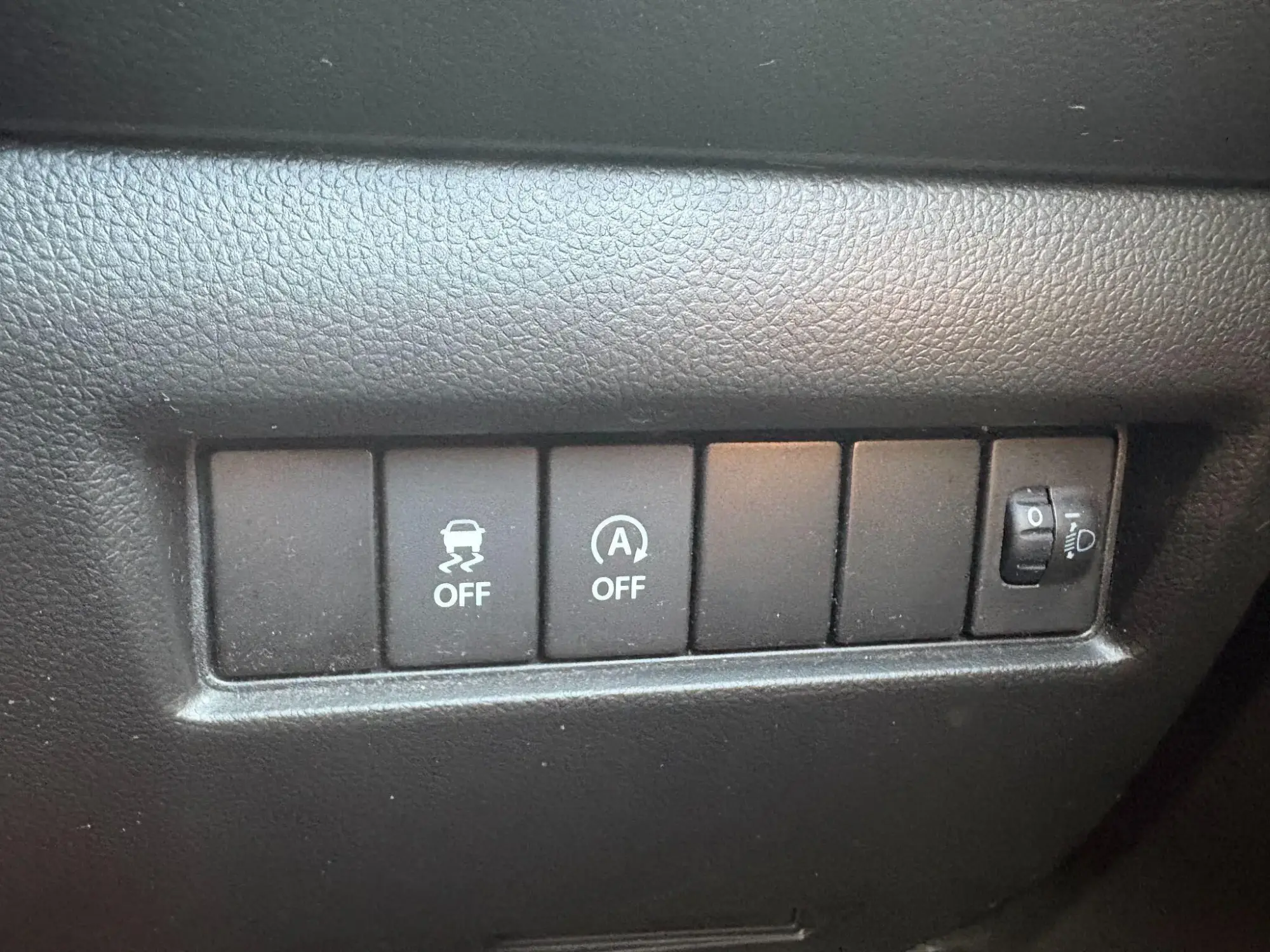 Suzuki Swift Image 18