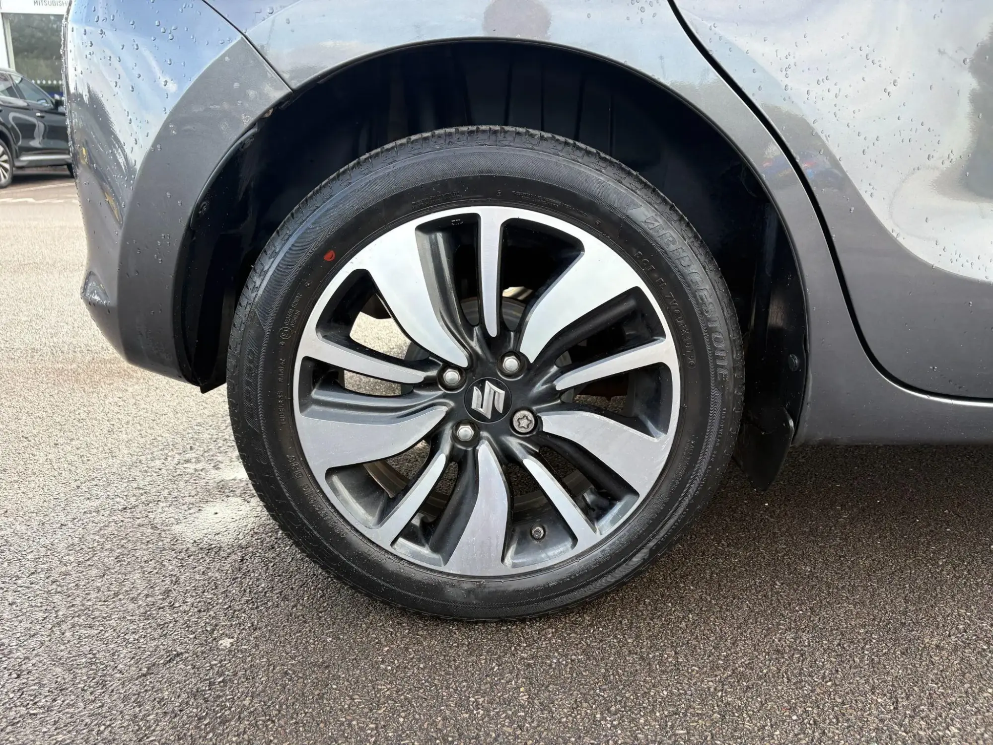 Suzuki Swift Image 22