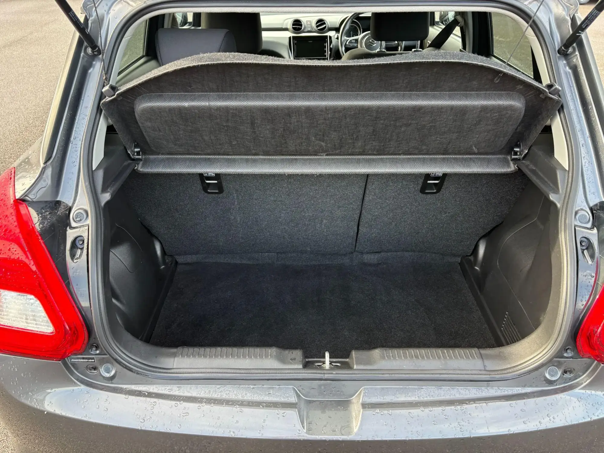 Suzuki Swift Image 26