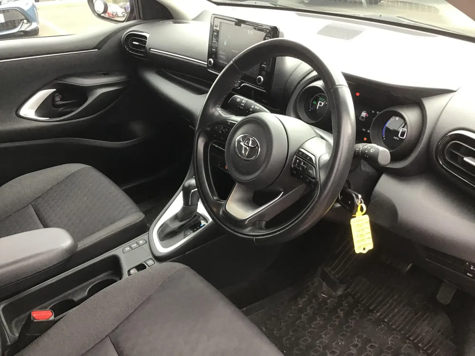 Toyota Yaris Image 7