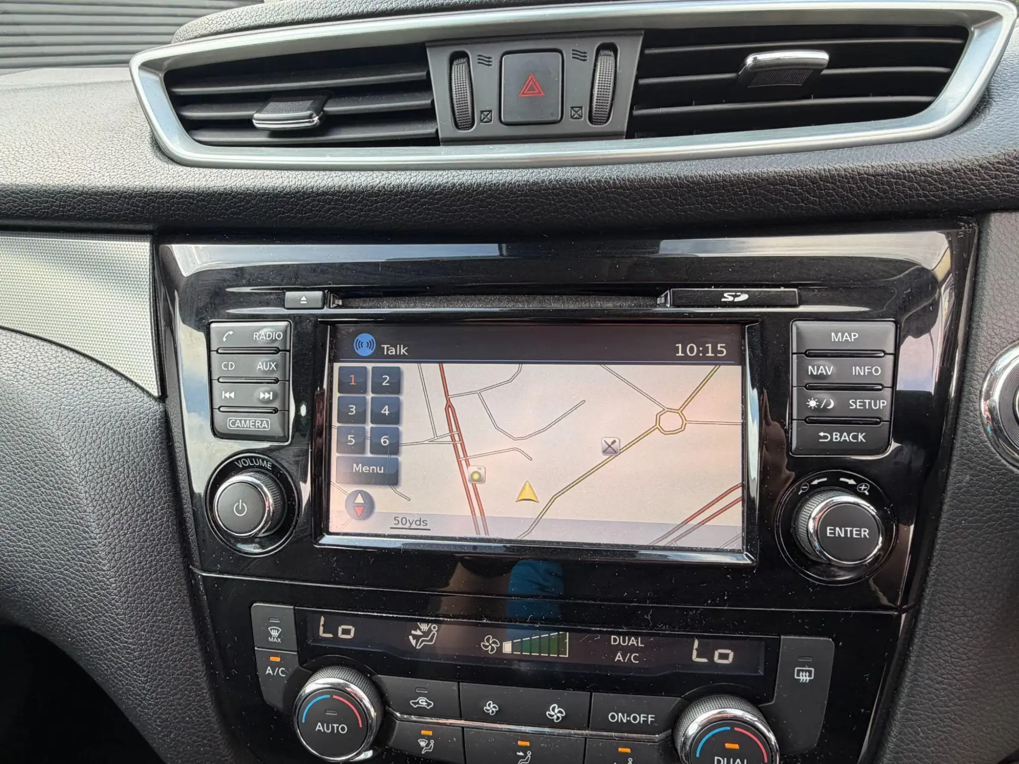 Nissan Qashqai Image 24 Nissan Qashqai Image 24