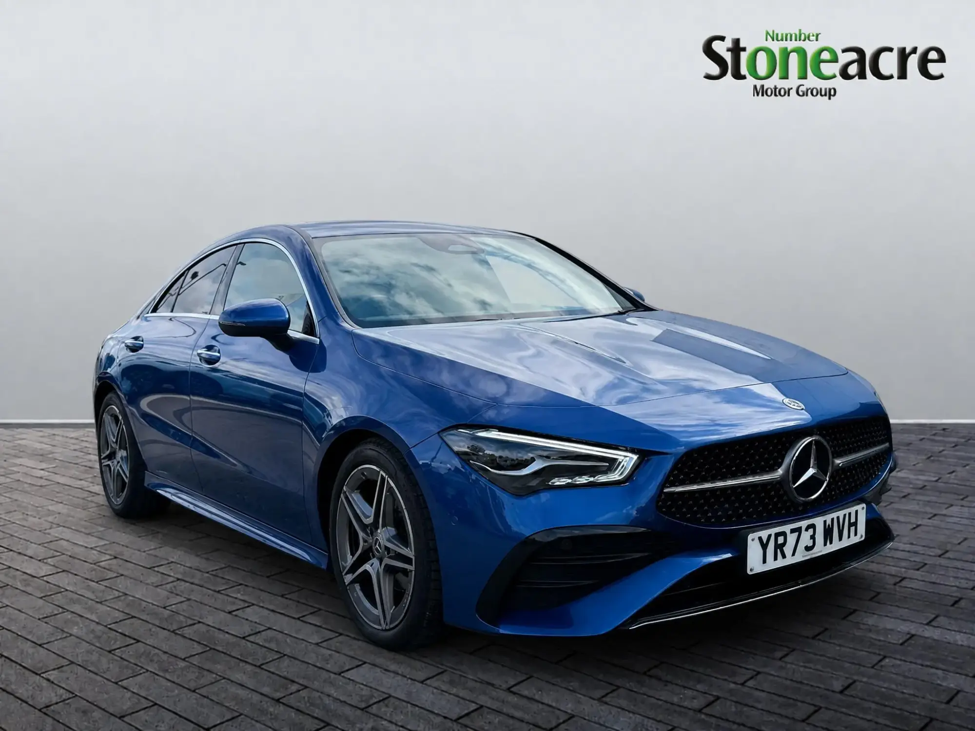 Mercedes-Benz CLA 1.3 CLA180h MHEV AMG Line (Executive) Coupe 7G-DCT Euro 6 (s/s) 4dr YR73WVH Image 1