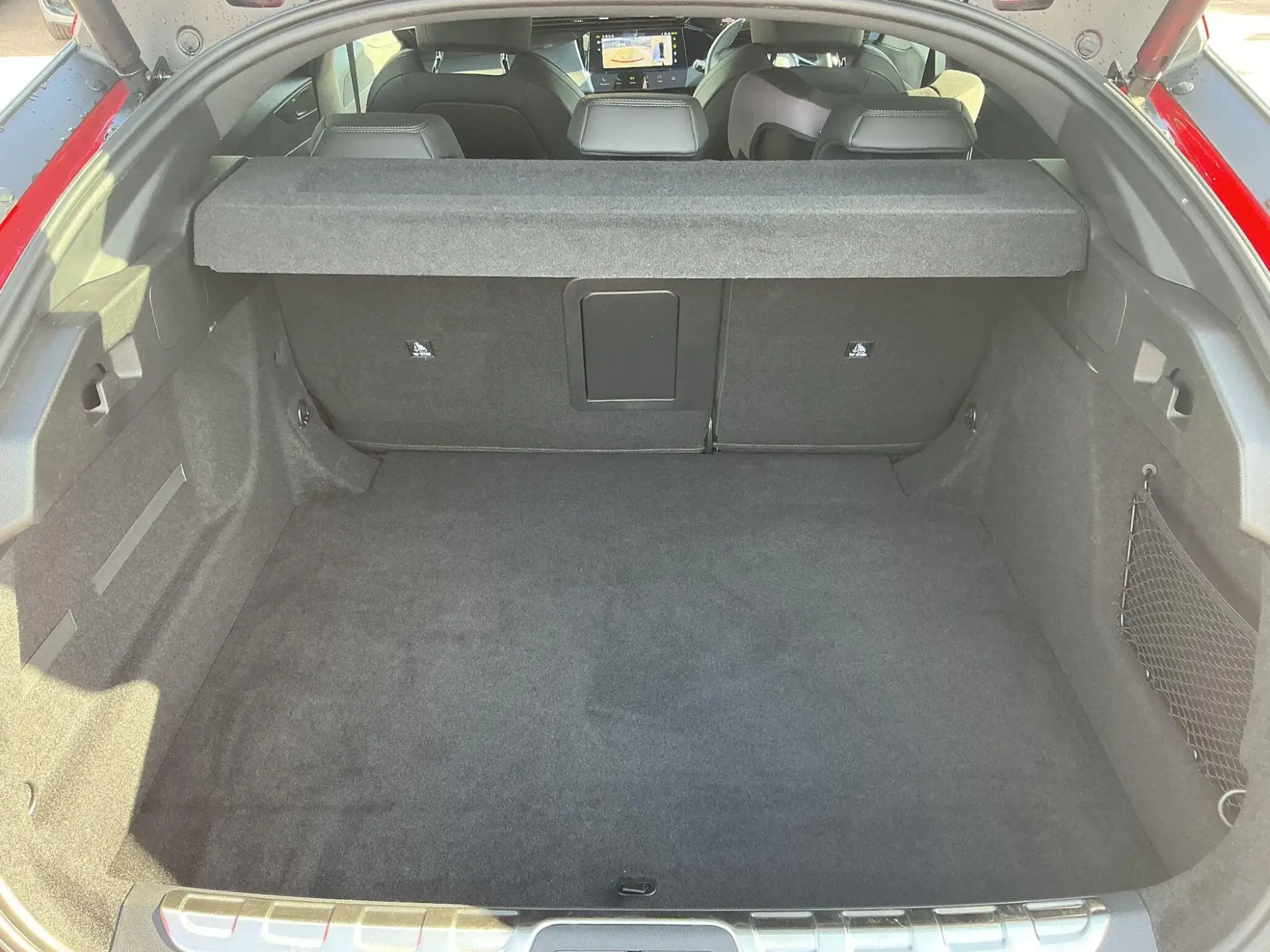 Peugeot 408 Image 26 Peugeot 408 Image 26
