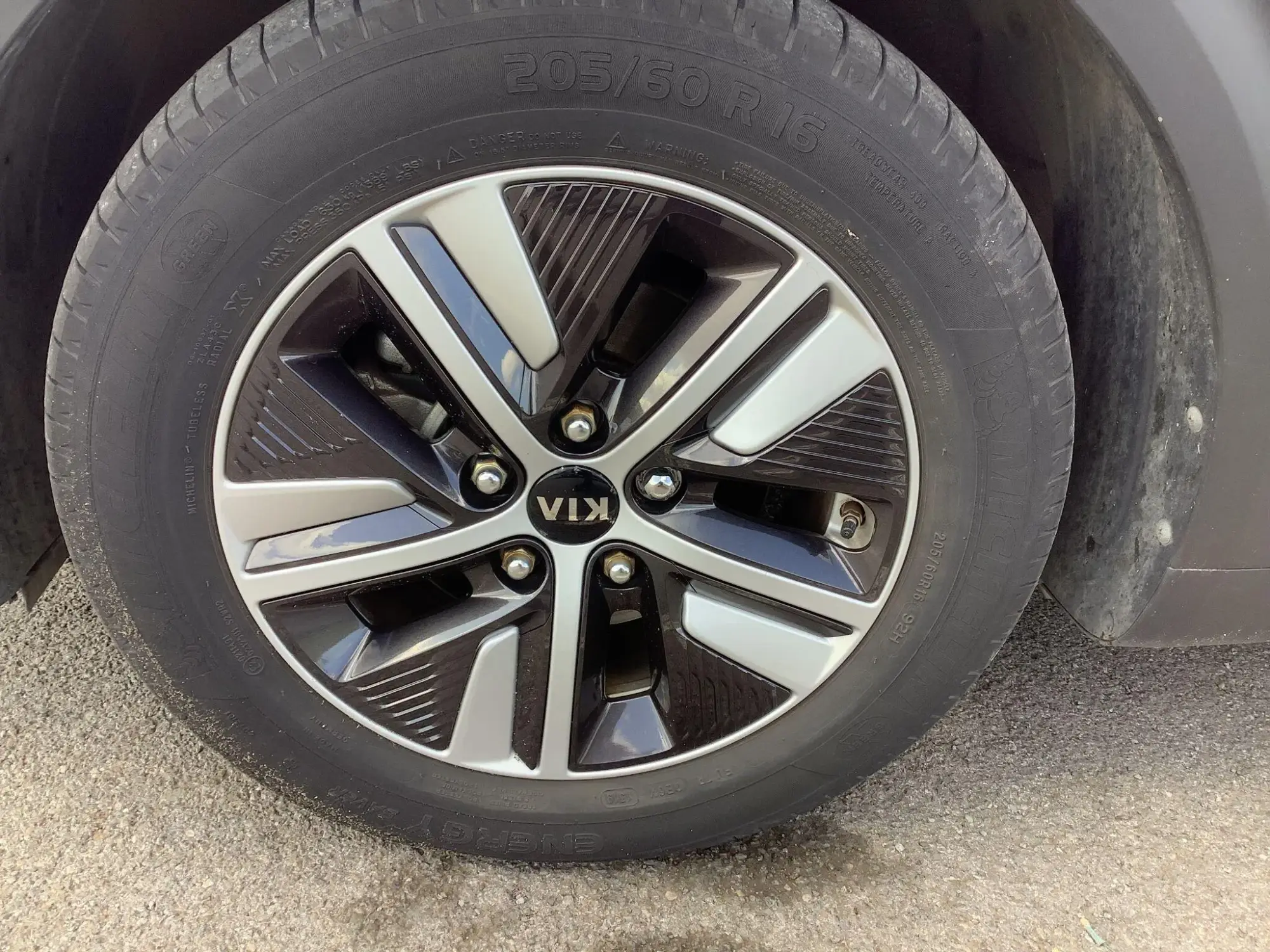 Kia Niro Image 20