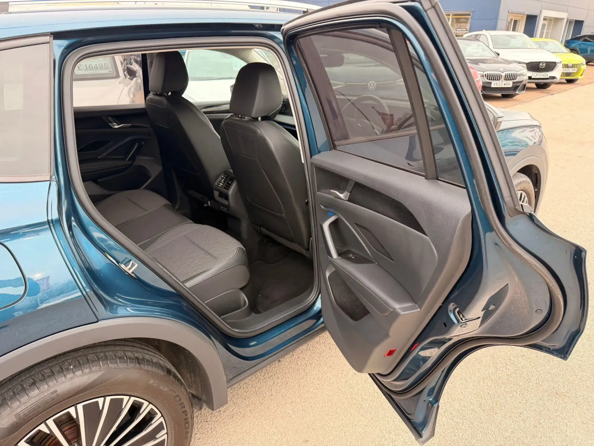 Volkswagen Tiguan Image 18