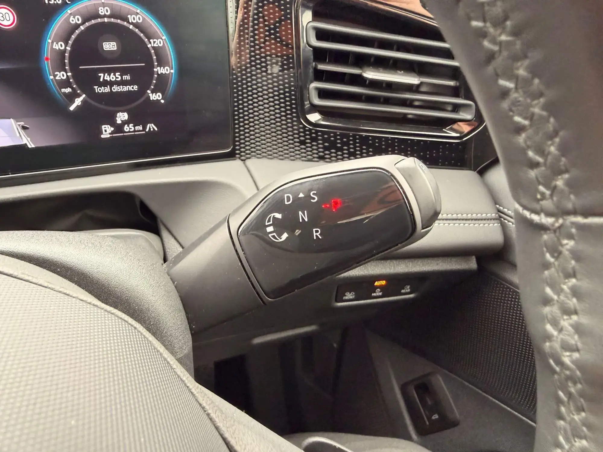 Volkswagen Tiguan Image 27