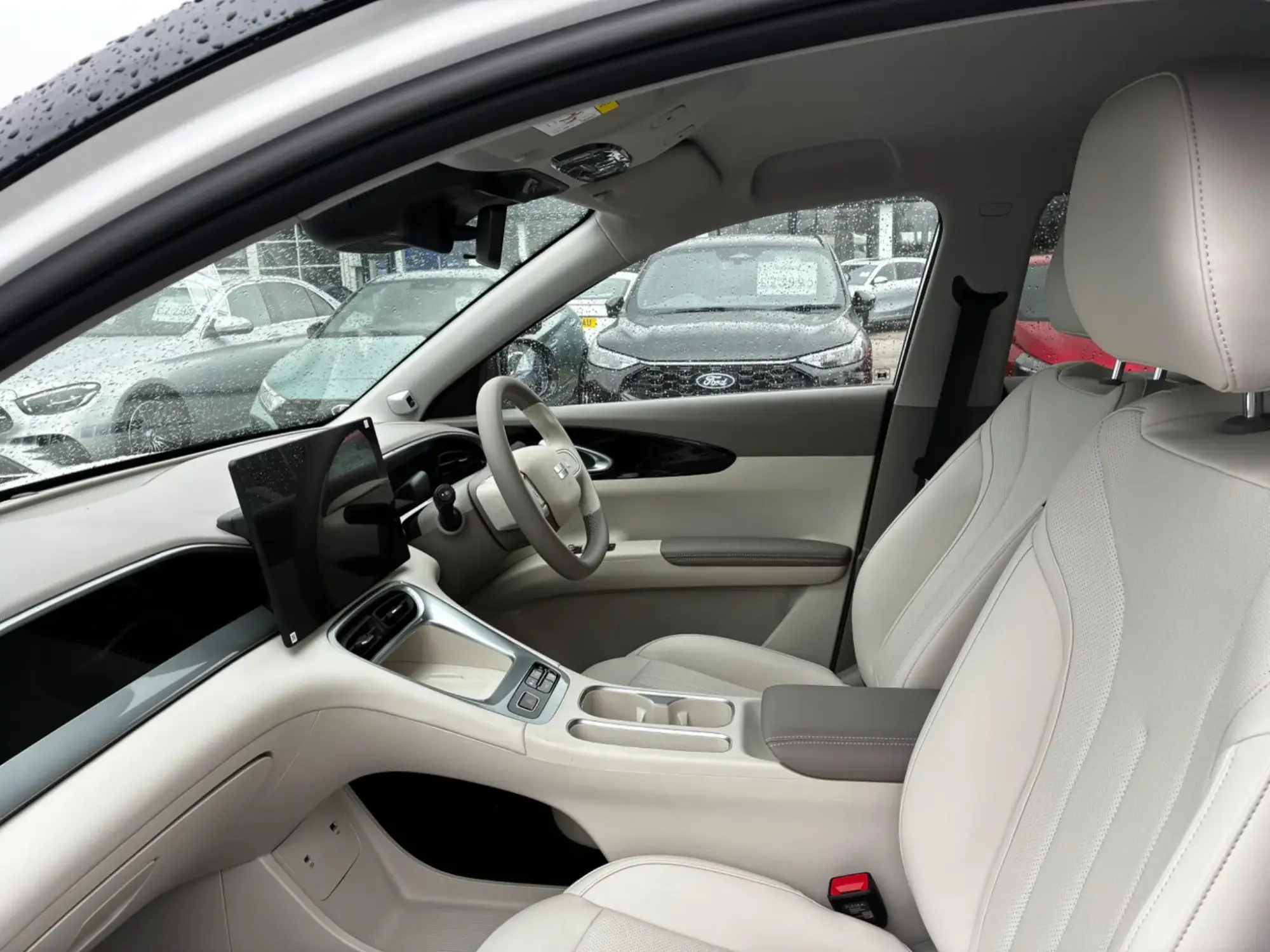 Geely EX2 Image 29