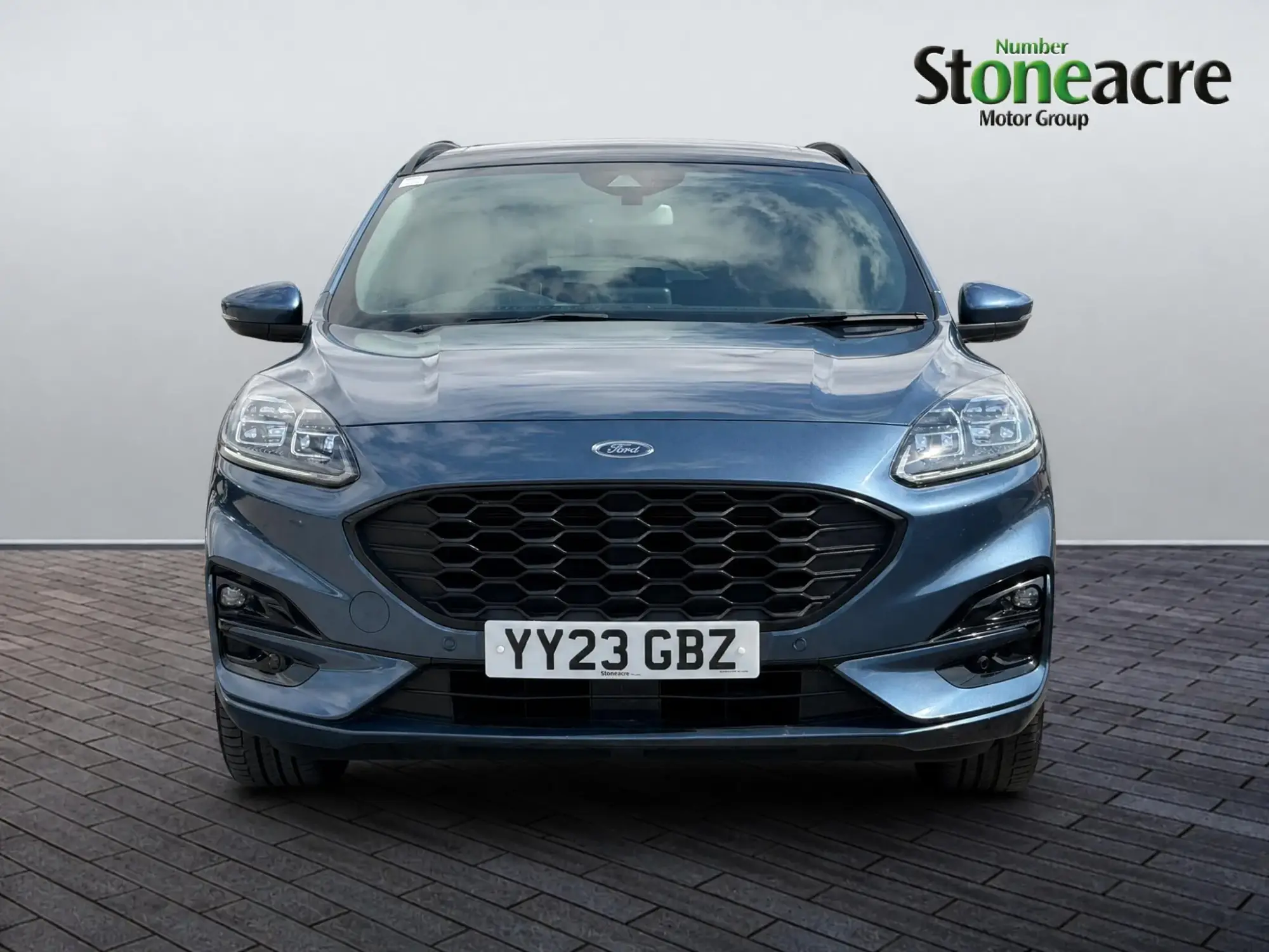 Ford Kuga Hybrid Image 2 Ford Kuga Hybrid Image 2