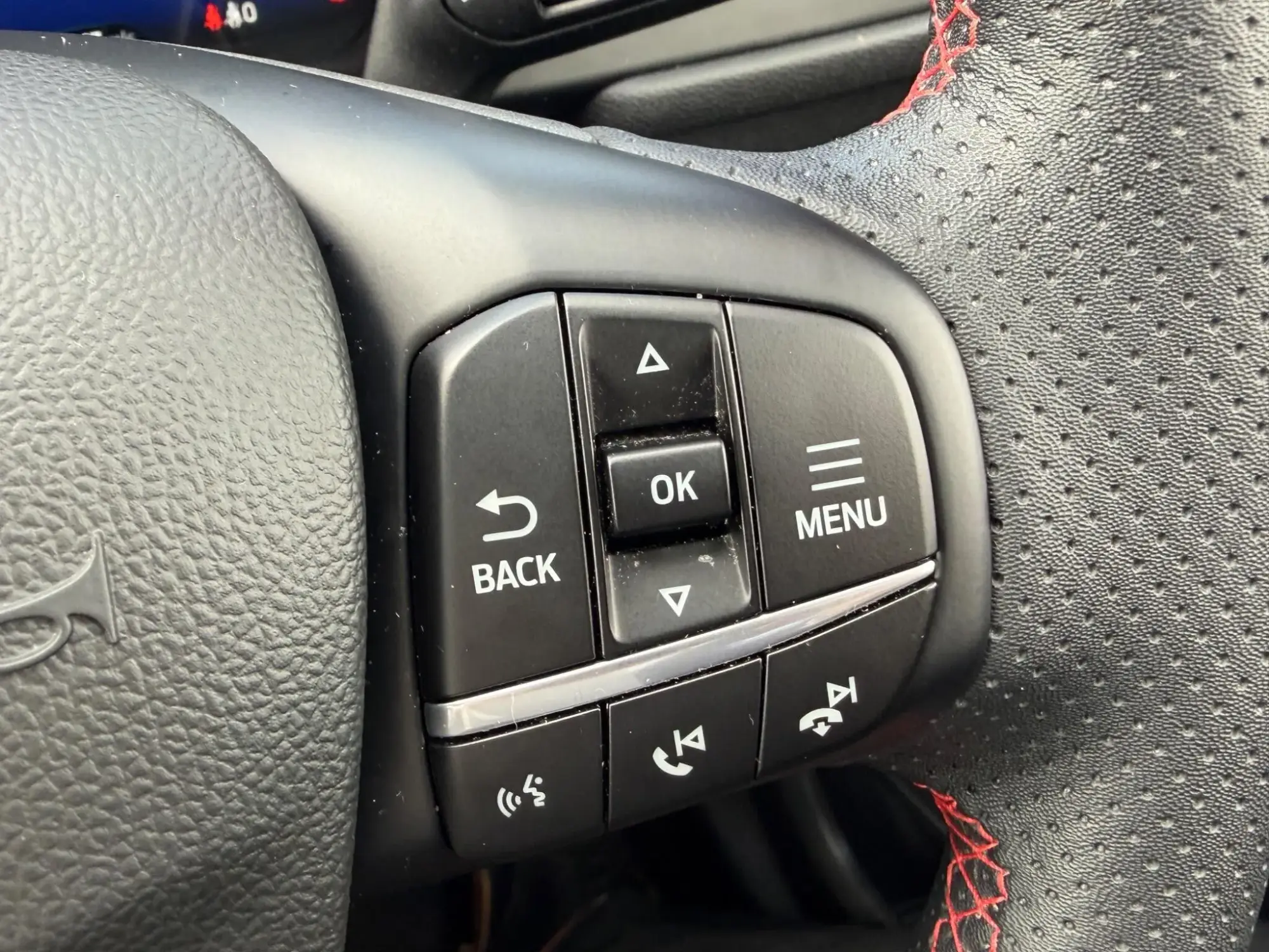 Ford Kuga Hybrid Image 17 Ford Kuga Hybrid Image 17