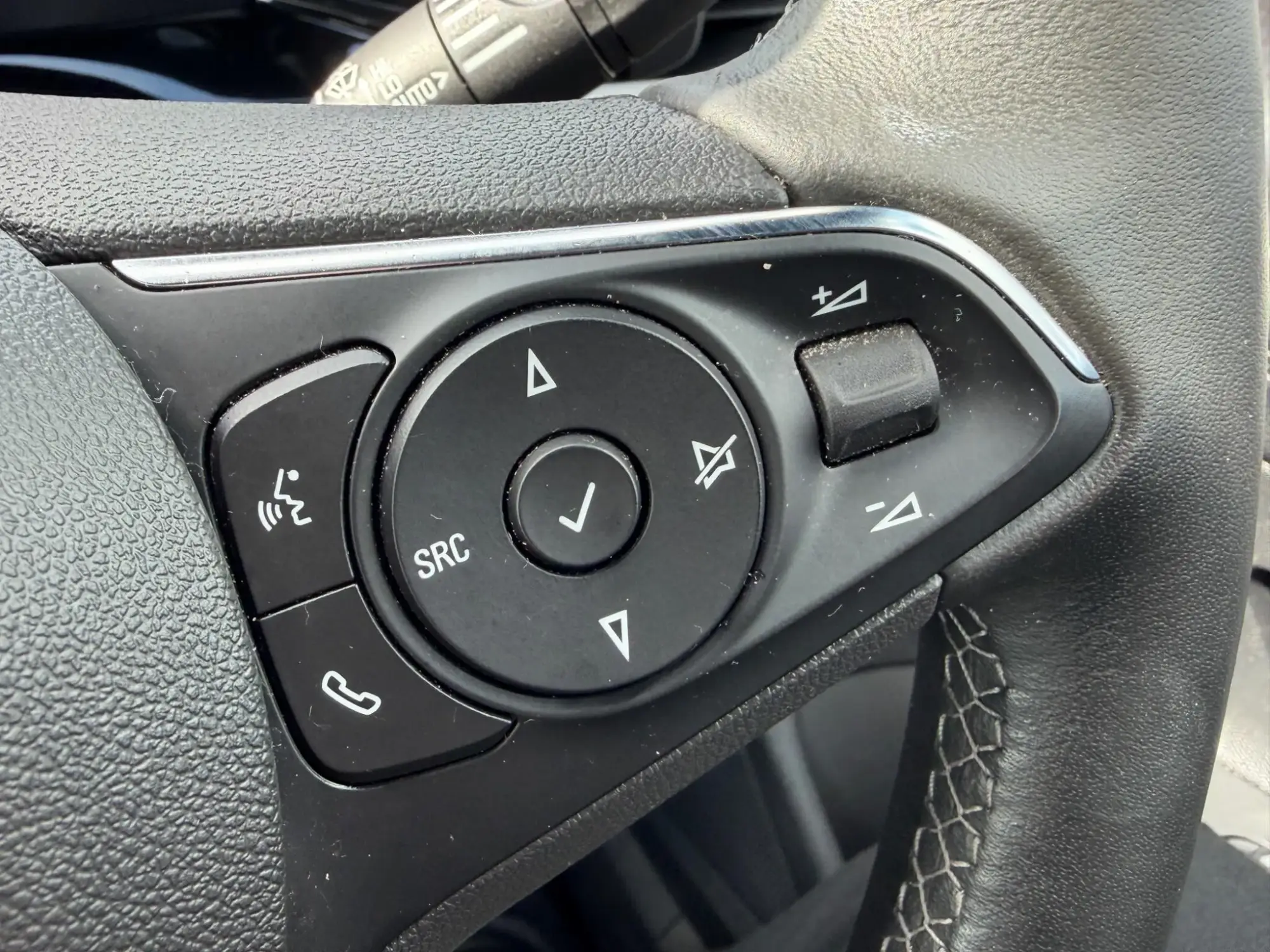 Vauxhall Mokka Image 17 Vauxhall Mokka Image 17