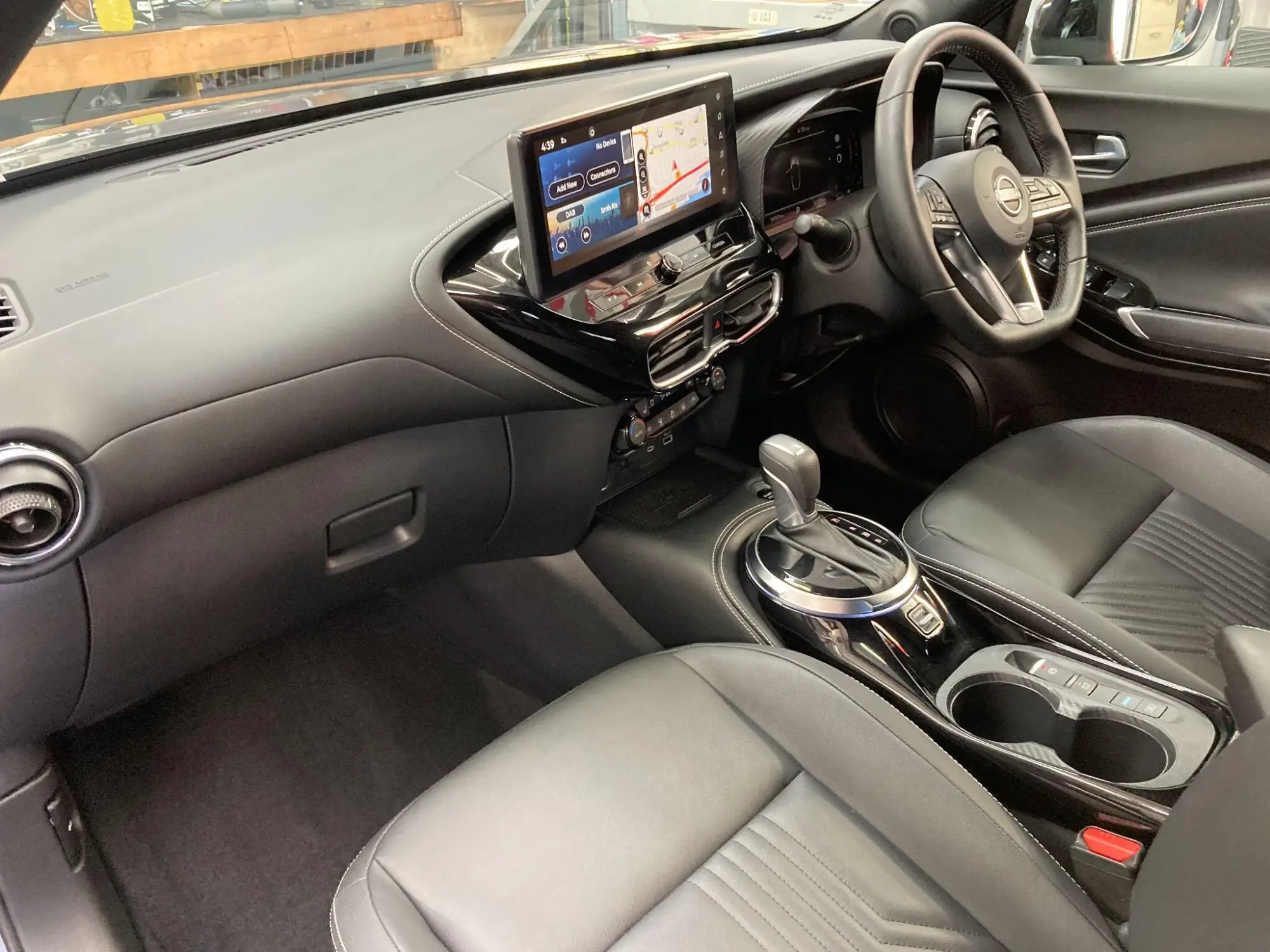 Nissan Juke Hybrid Image 22 Nissan Juke Hybrid Image 22