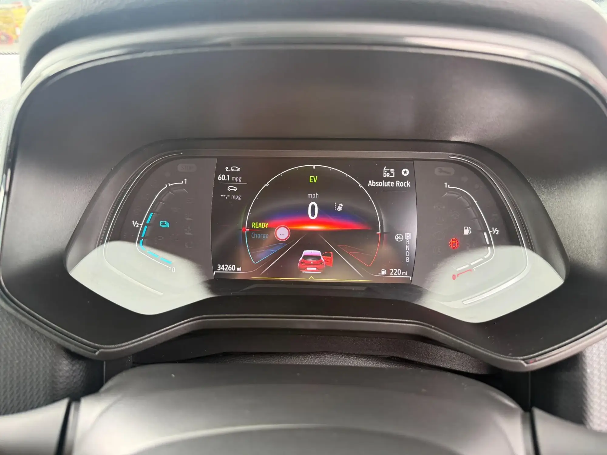 Renault Clio E-Tech Image 18 Renault Clio E-Tech Image 18