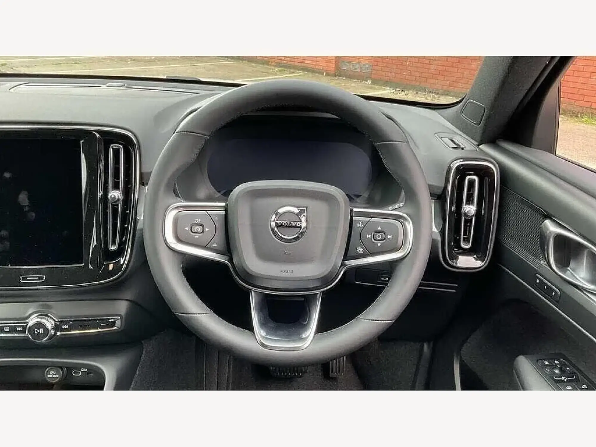 Volvo XC40 Image 8