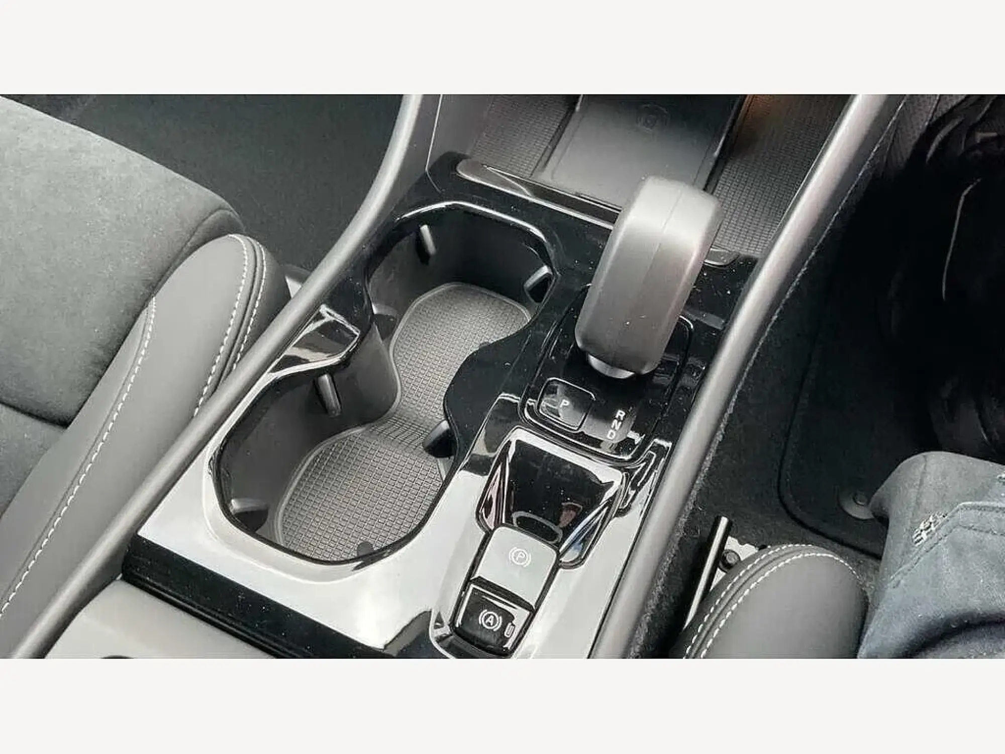 Volvo XC40 Image 30
