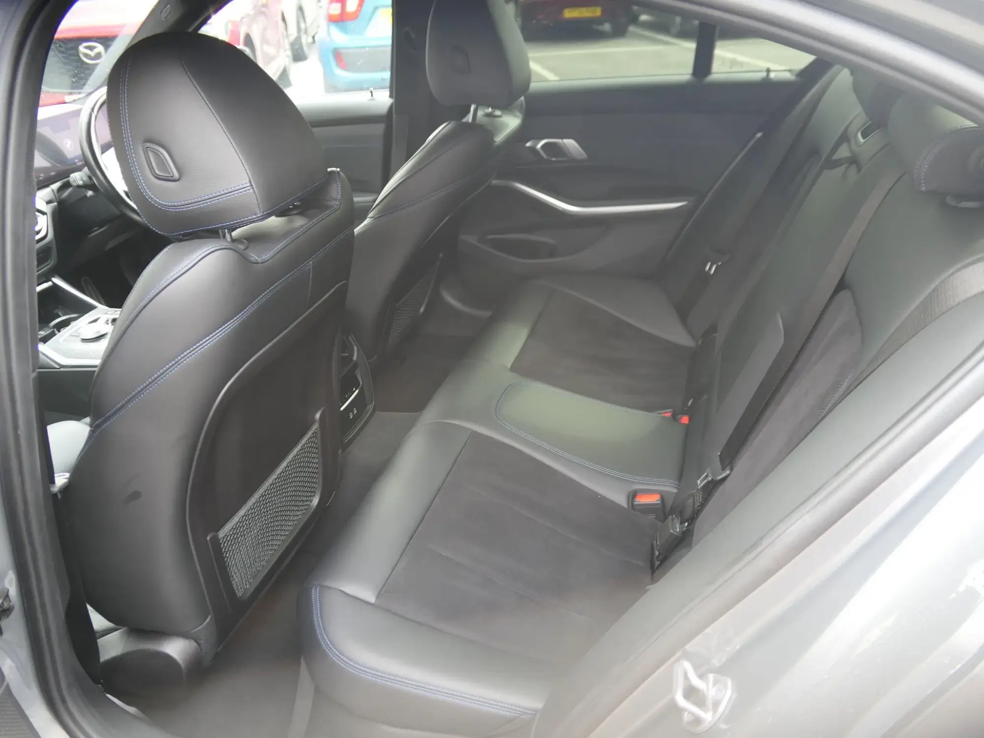 BMW 3 Series Image 14 BMW 3 Series Image 14
