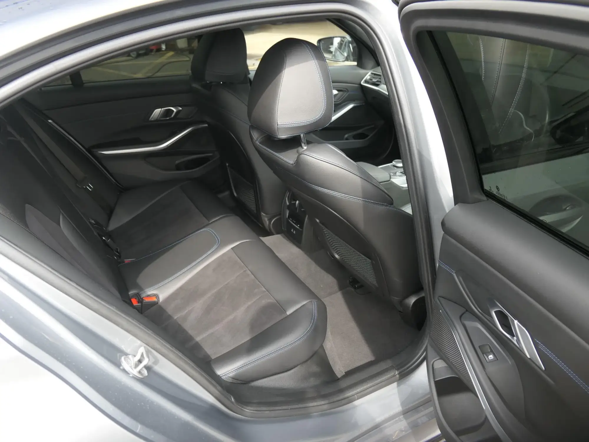 BMW 3 Series Image 15 BMW 3 Series Image 15