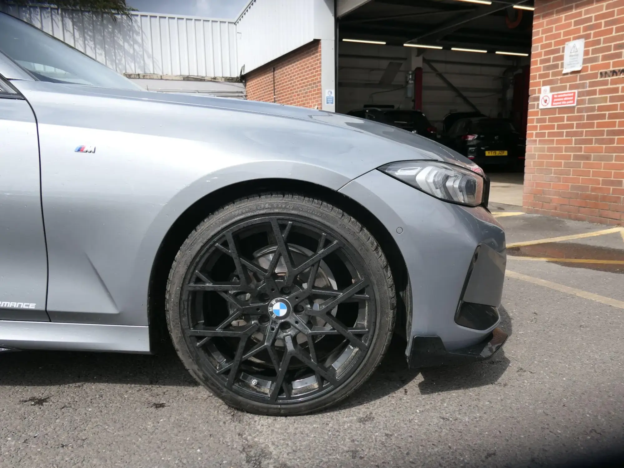 BMW 3 Series Image 23 BMW 3 Series Image 23