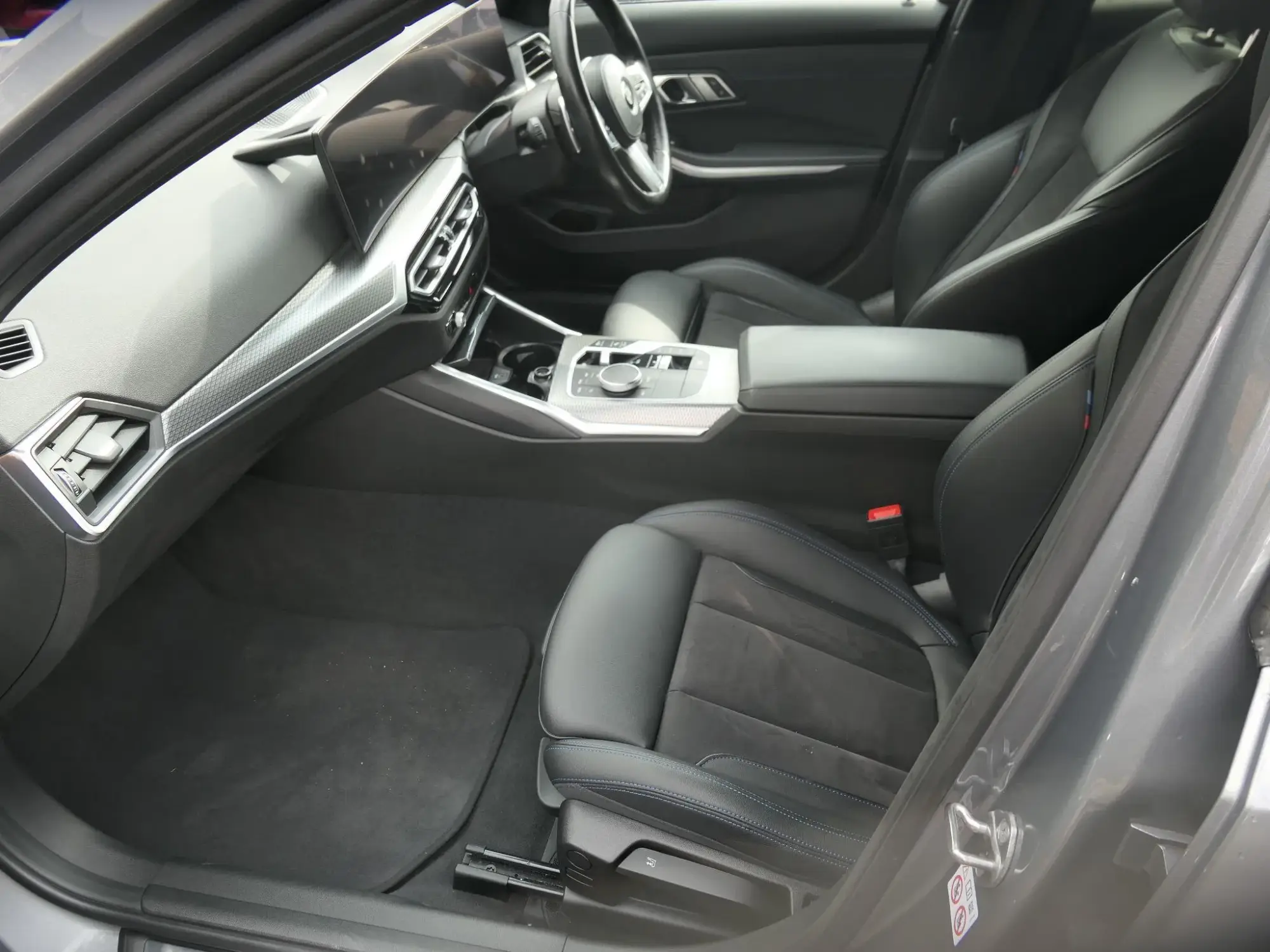 BMW 3 Series Image 34 BMW 3 Series Image 34