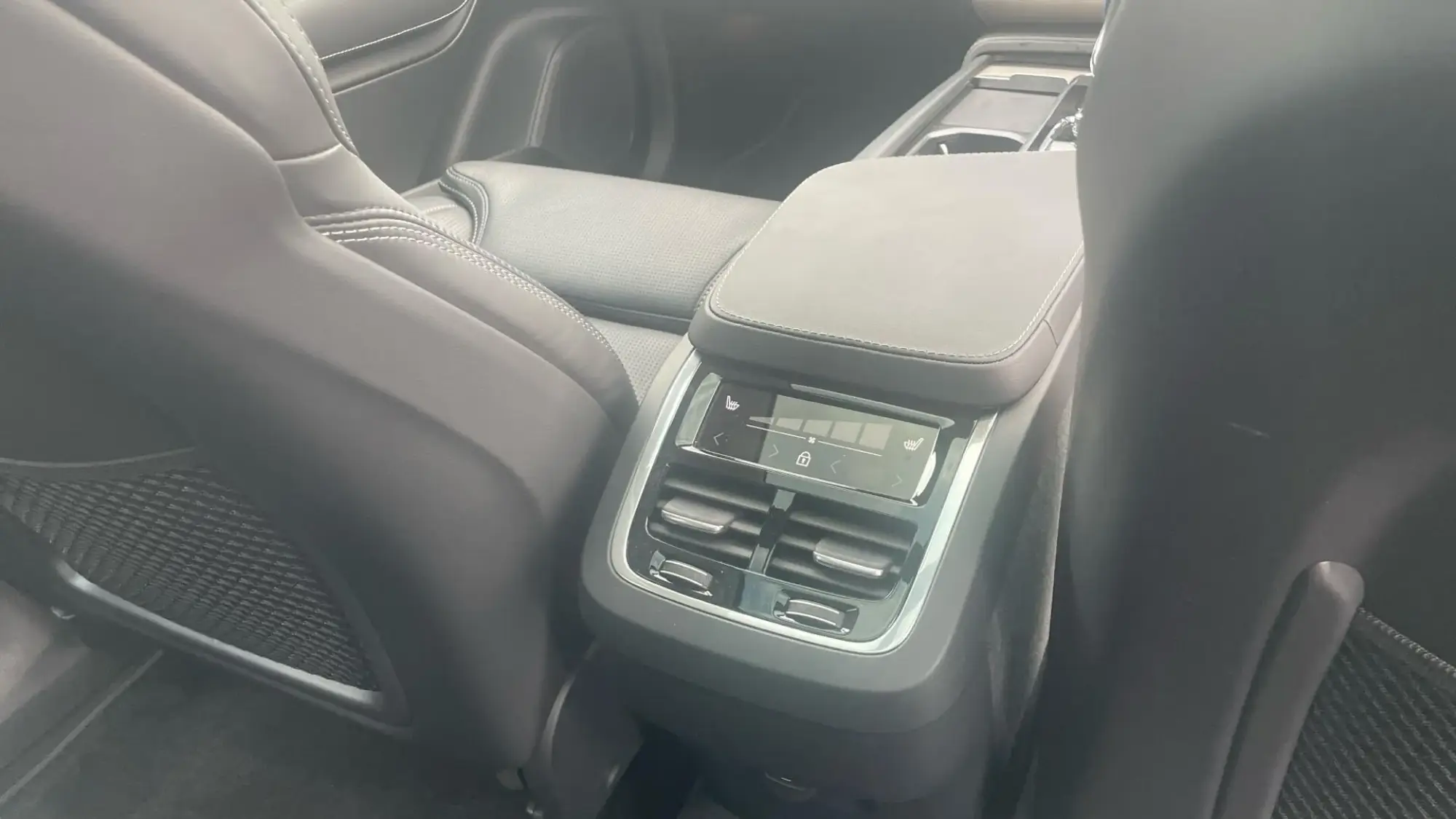 Volvo XC90 Image 33 Volvo XC90 Image 33