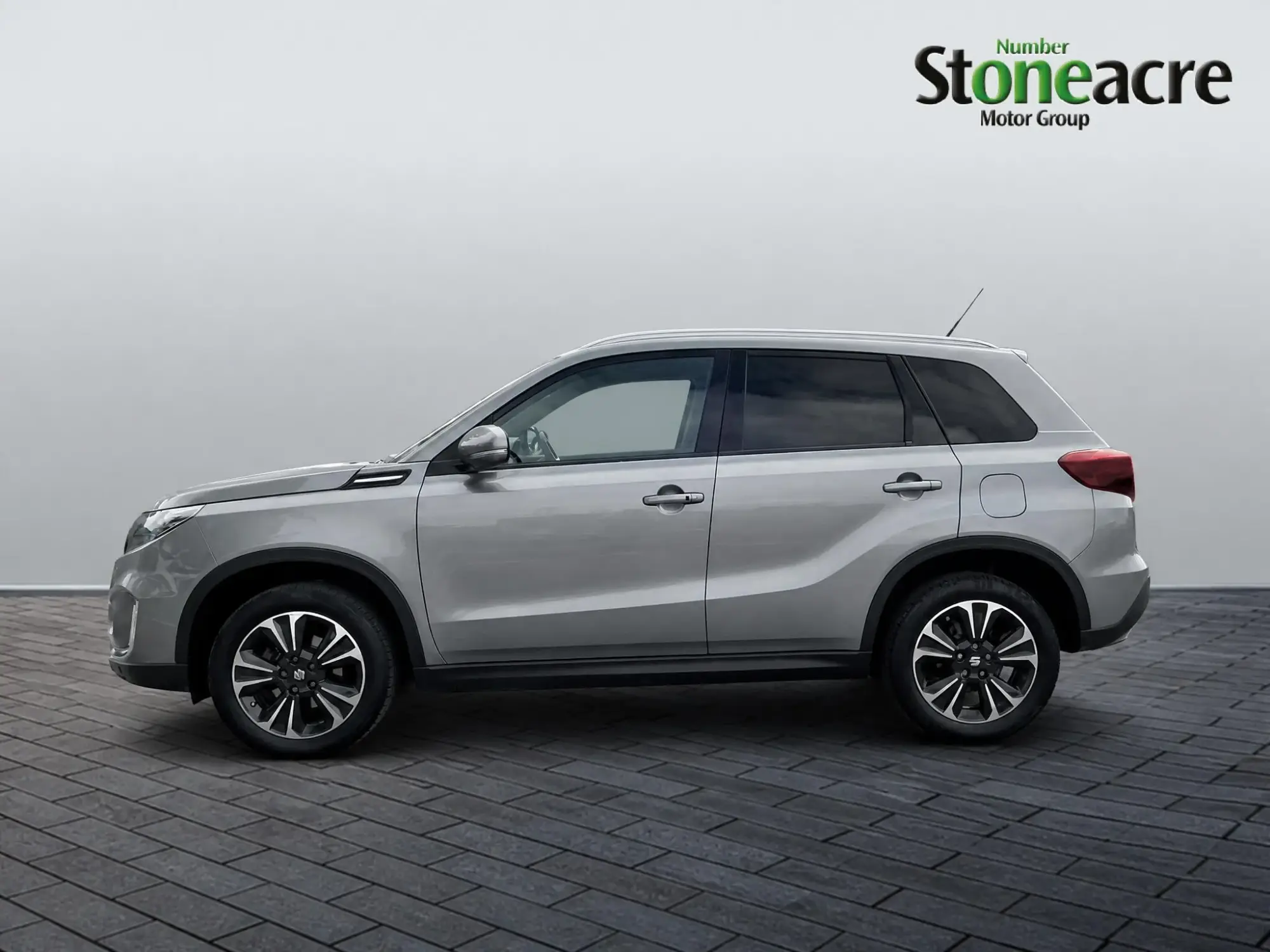 Suzuki Vitara Image 8 Suzuki Vitara Image 8
