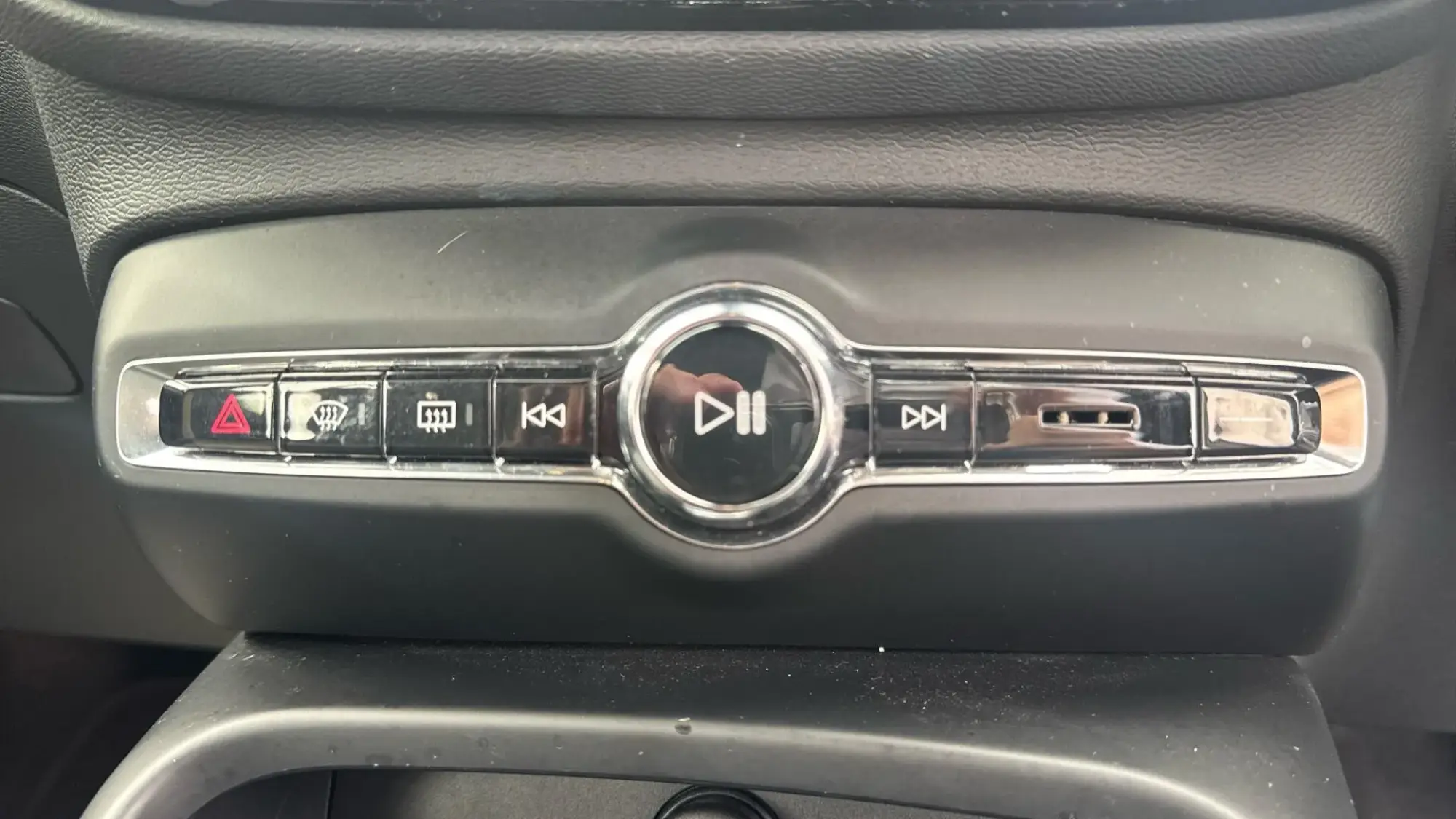 Volvo XC40 Image 21