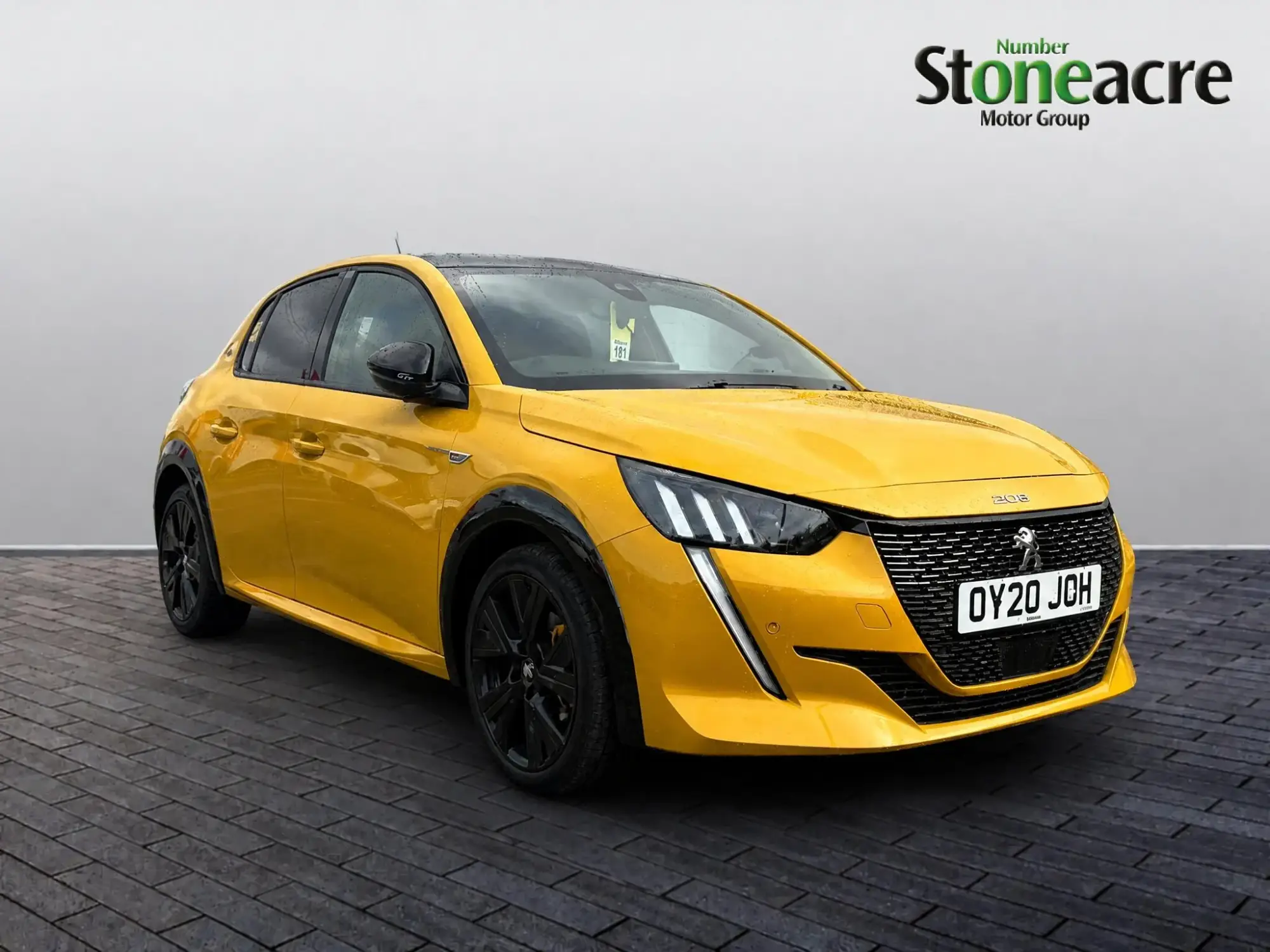 Peugeot 208 Image 1