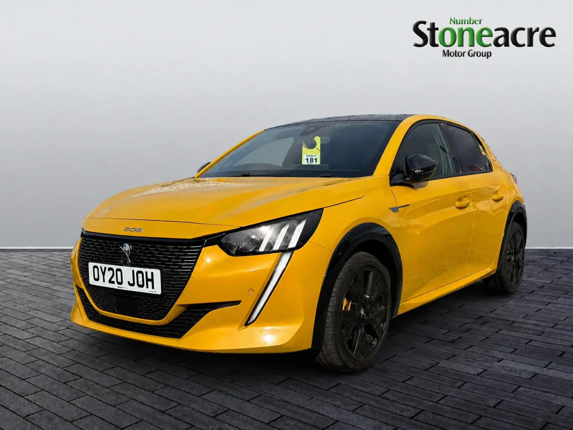 Peugeot 208 Image 3