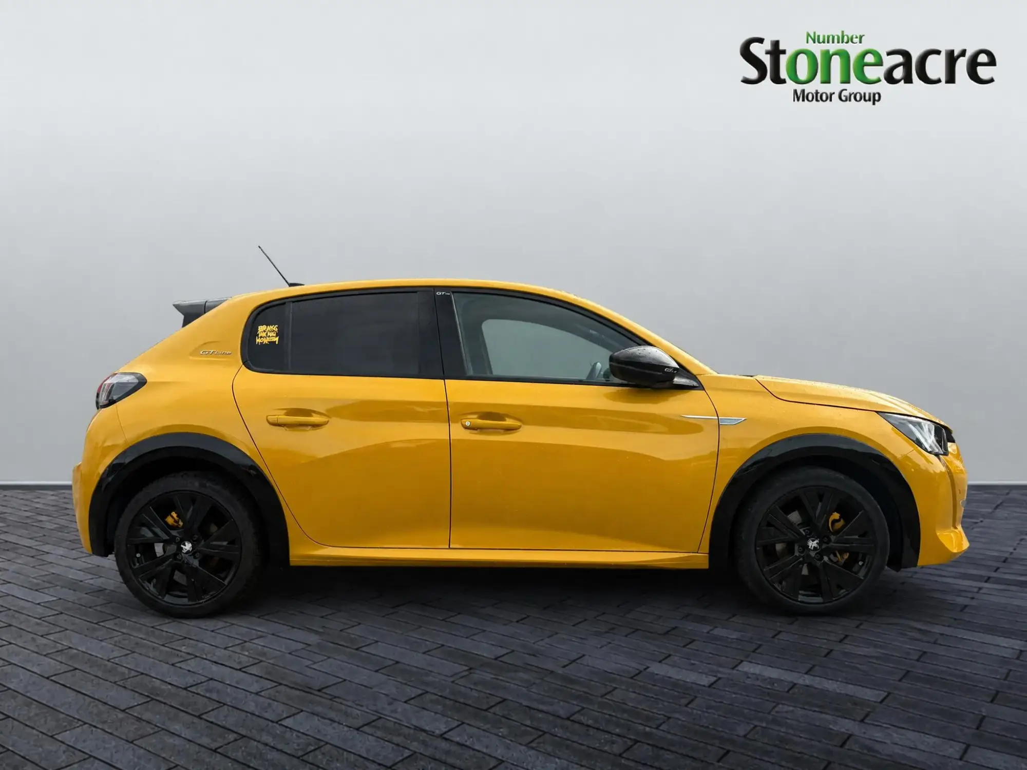 Peugeot 208 Image 7