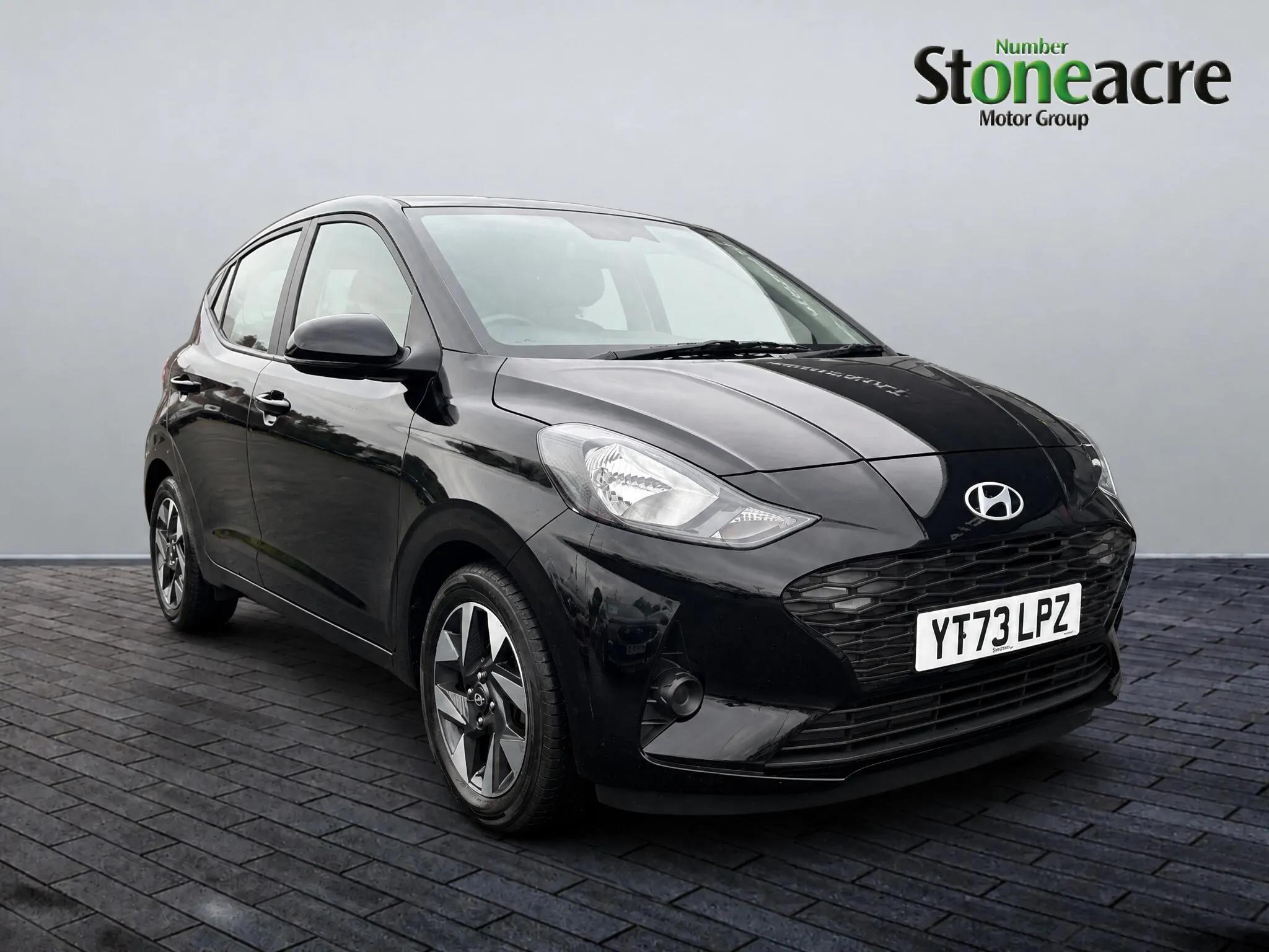 Hyundai i10 undefined 1.0 Advance 5dr