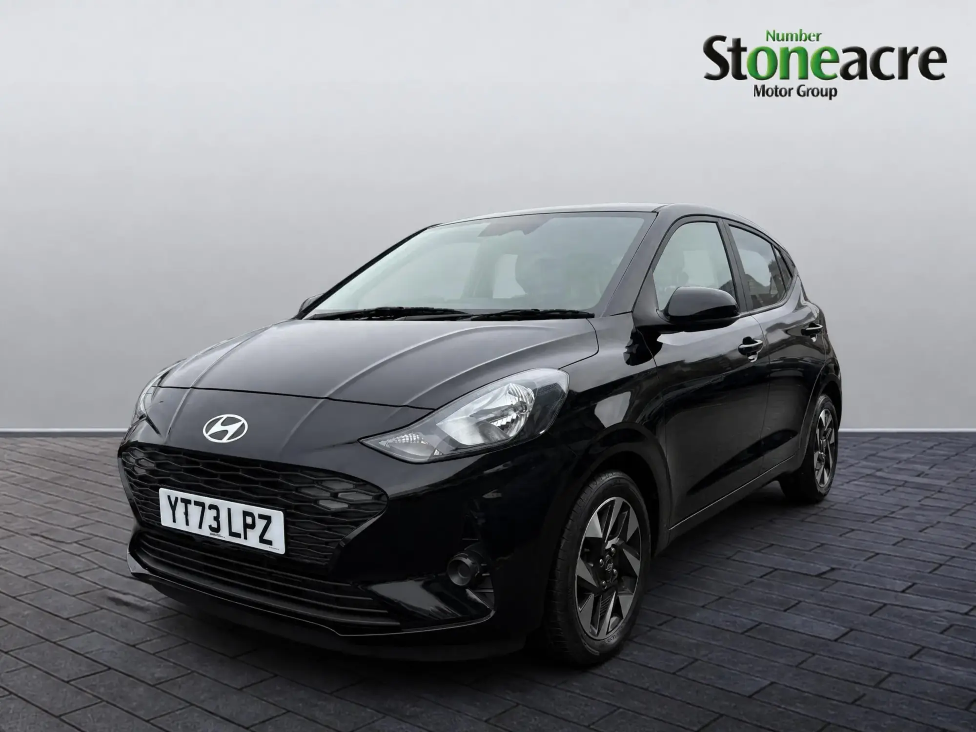 Hyundai i10 Image 3 Hyundai i10 Image 3