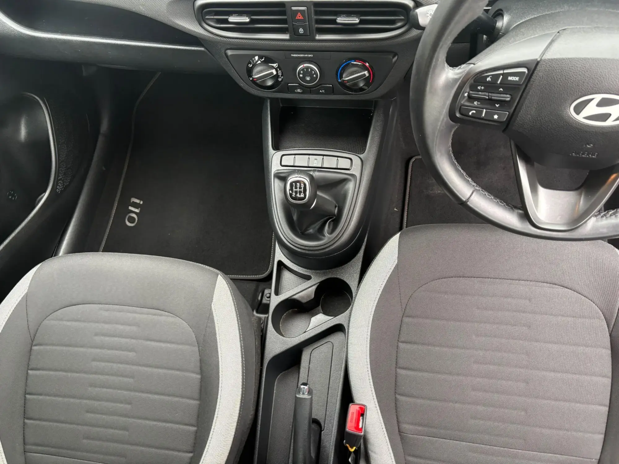 Hyundai i10 Image 9 Hyundai i10 Image 9