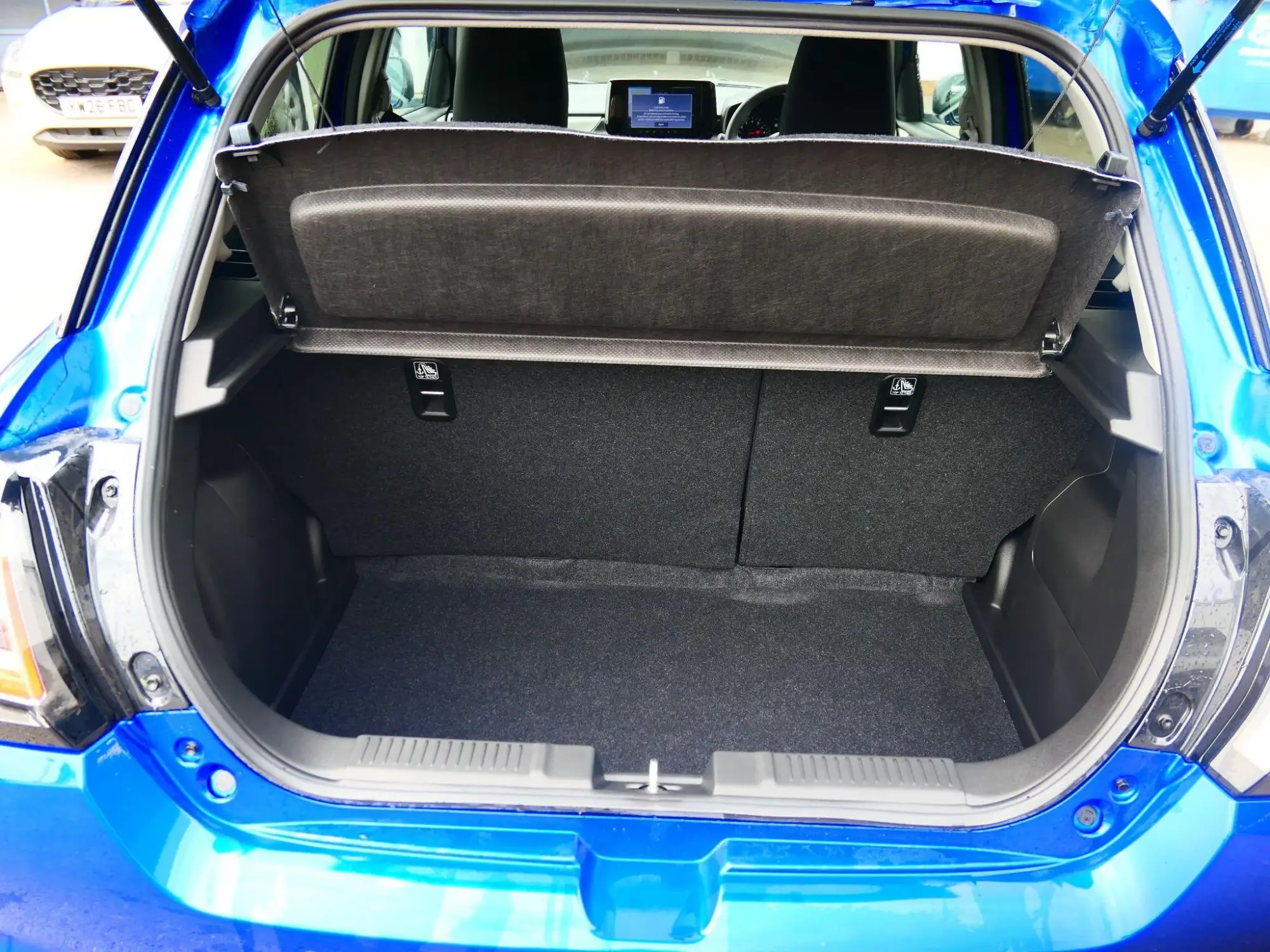 Suzuki Swift Image 8 Suzuki Swift Image 8