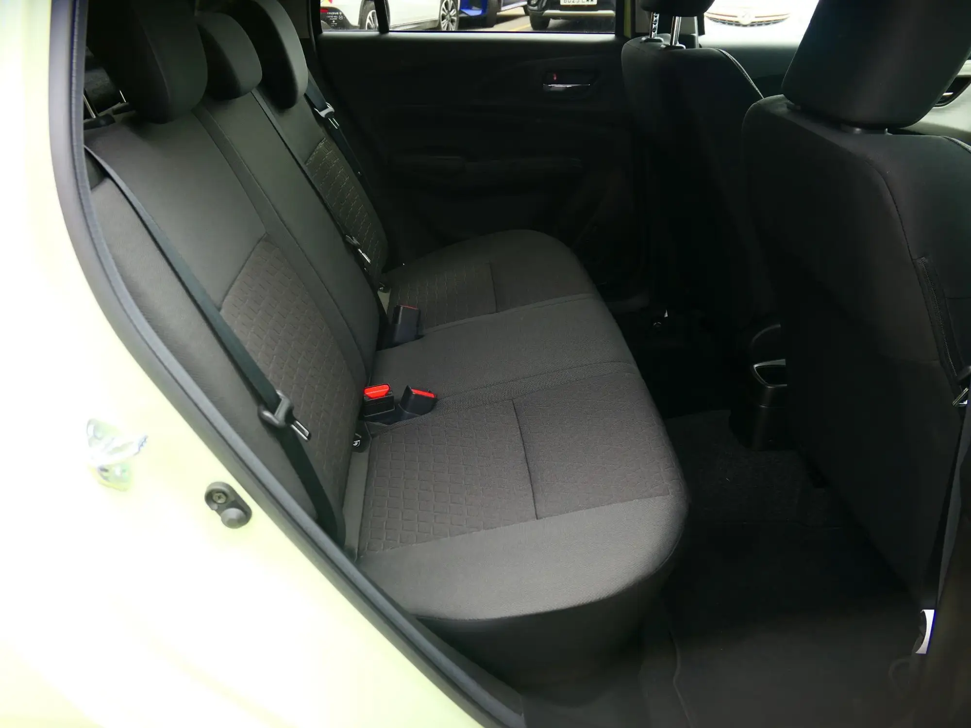 Suzuki Swift Image 11 Suzuki Swift Image 11