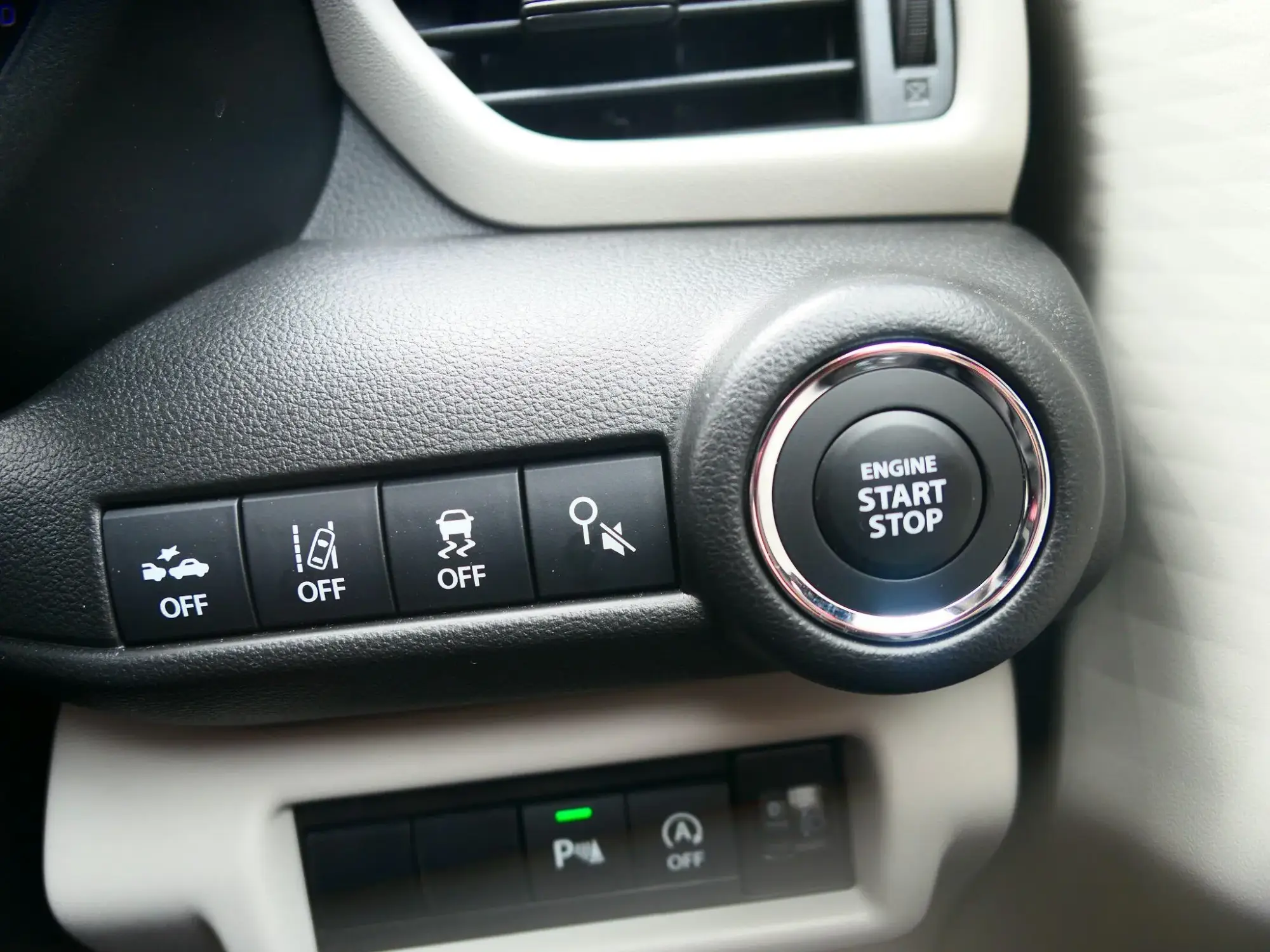 Suzuki Swift Image 16 Suzuki Swift Image 16