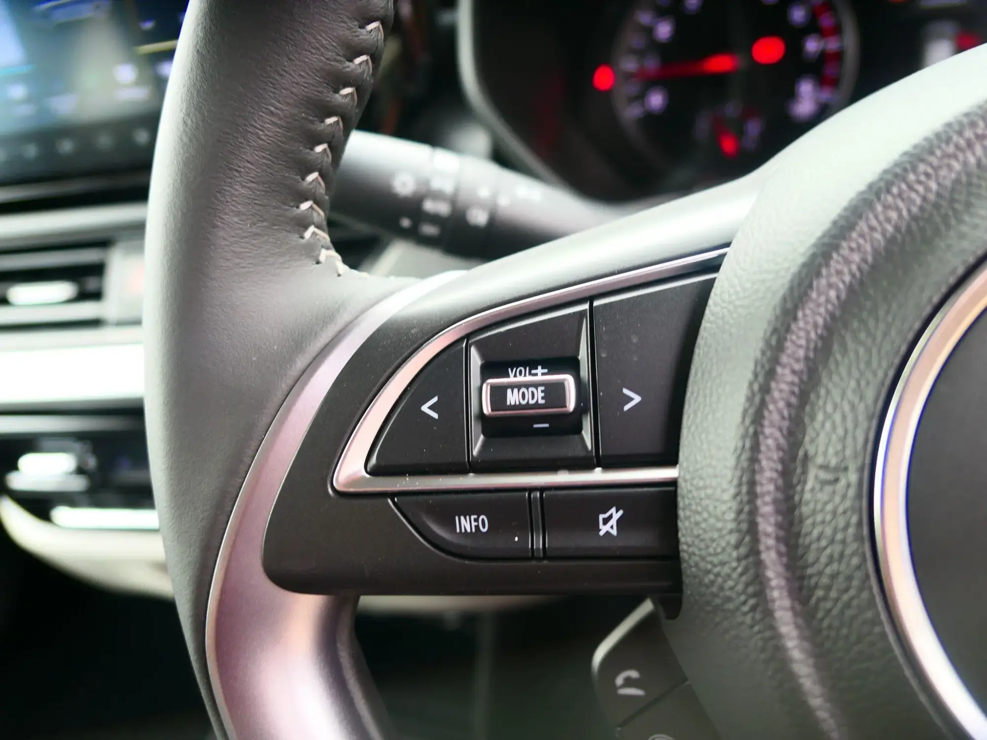 Suzuki Swift Image 17 Suzuki Swift Image 17