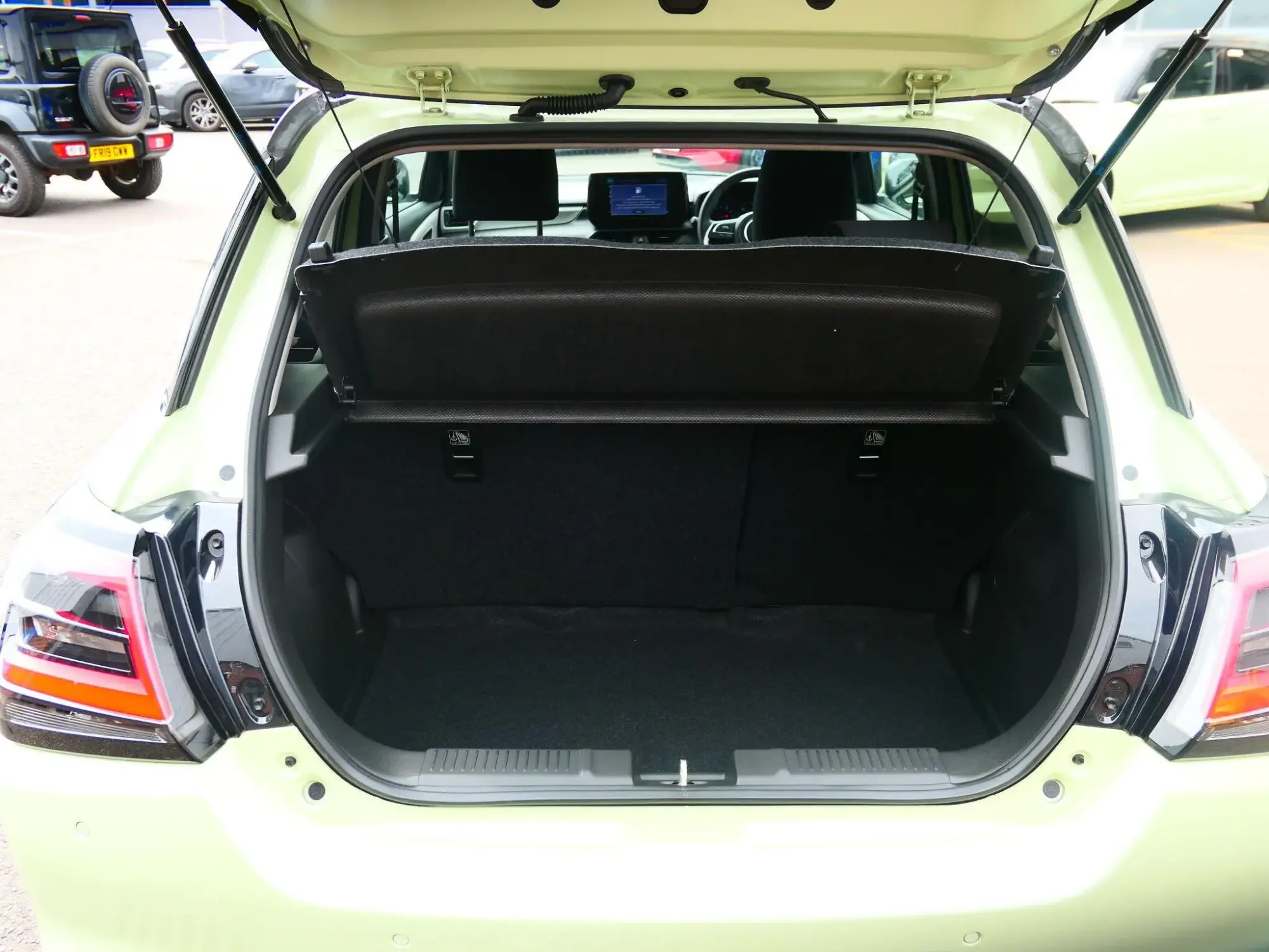 Suzuki Swift Image 26 Suzuki Swift Image 26