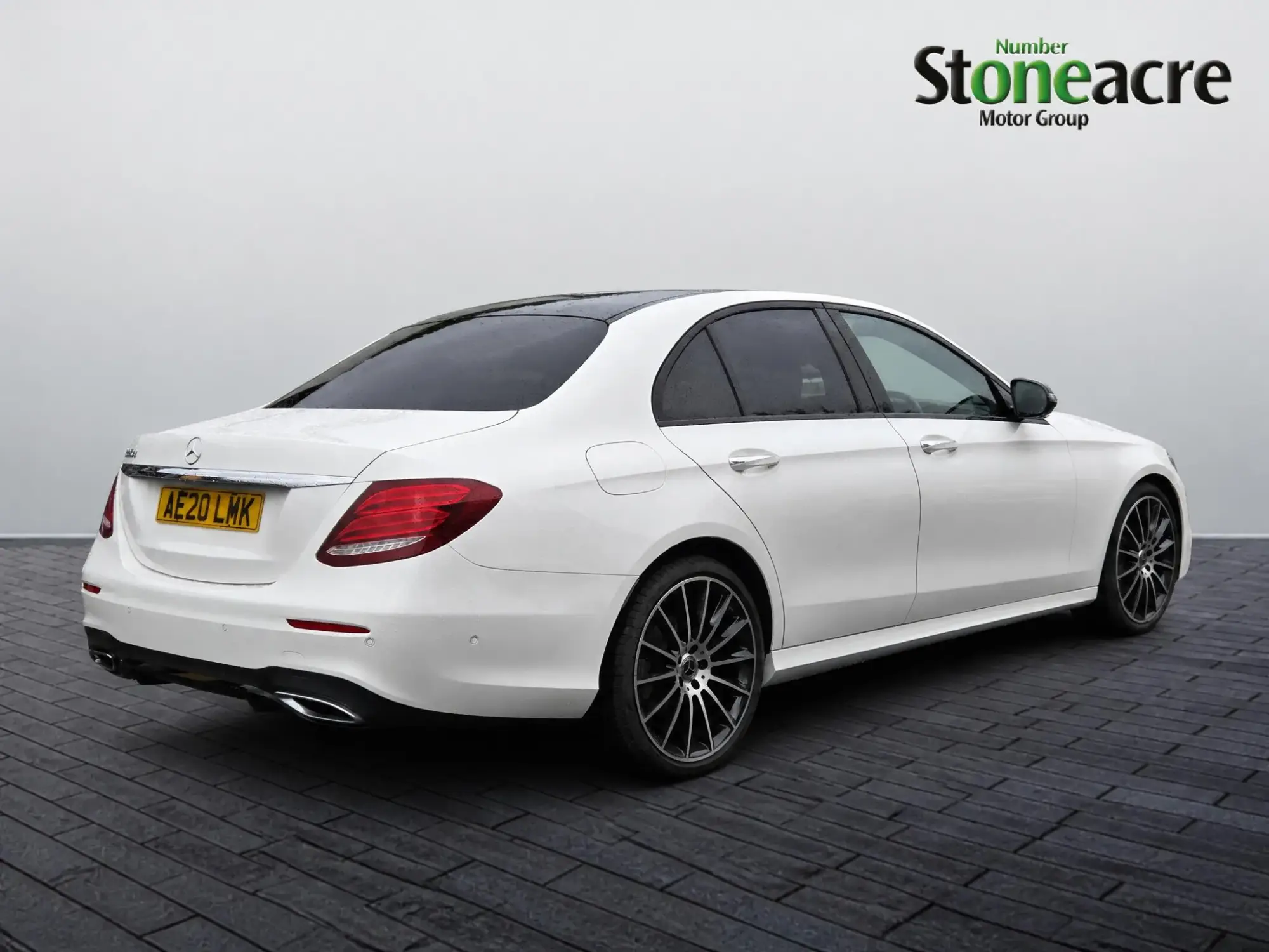 Mercedes-Benz E-Class Image 7 Mercedes-Benz E-Class Image 7
